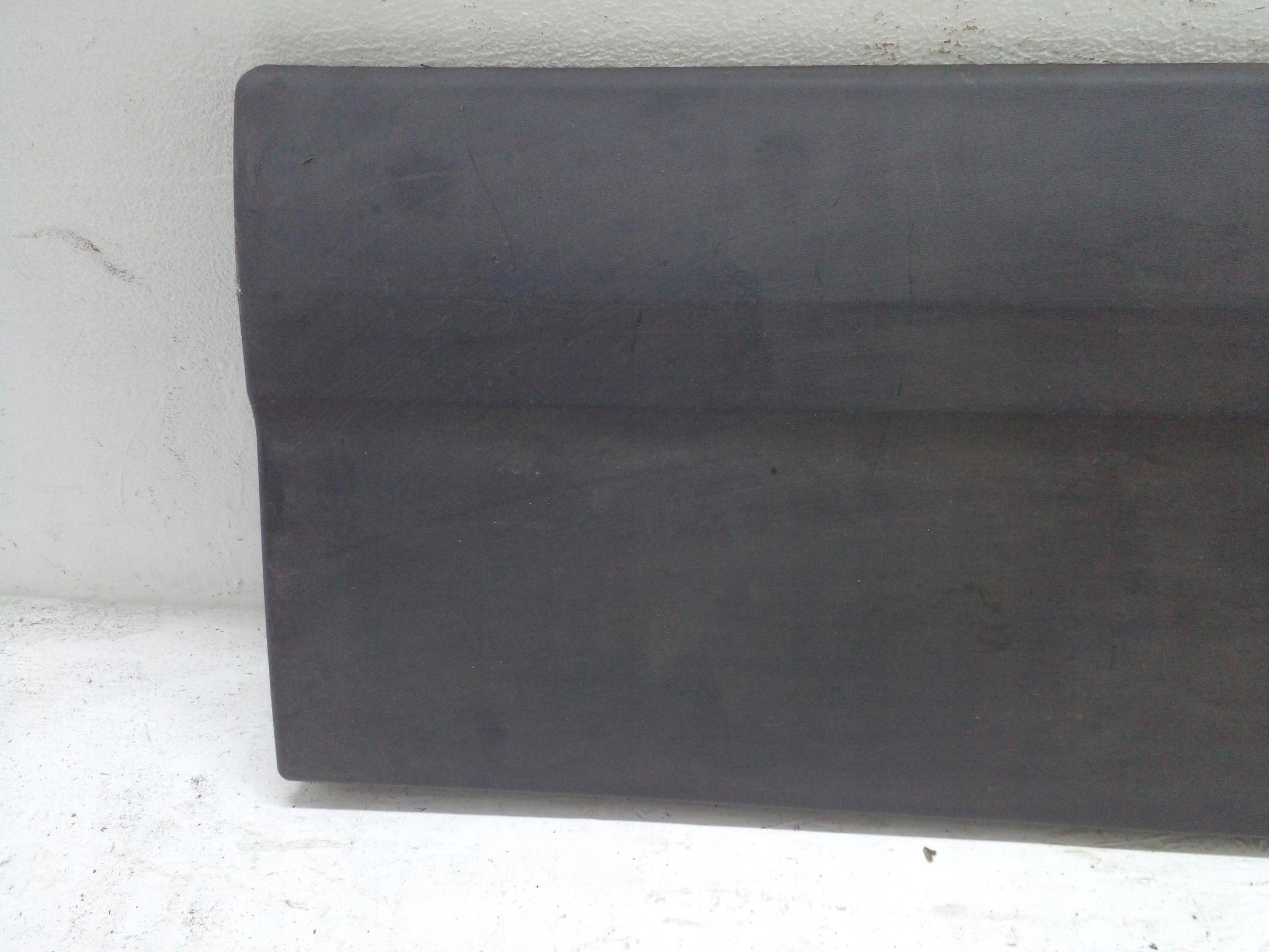 moulding door right front RENAULT SCENIC and RX4