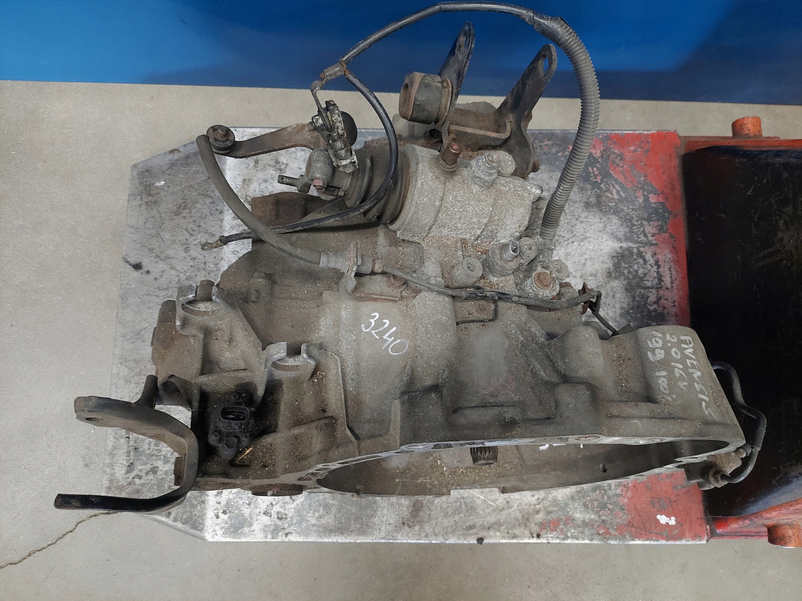 getriebe AVENSIS T22 2.0 16V benzin