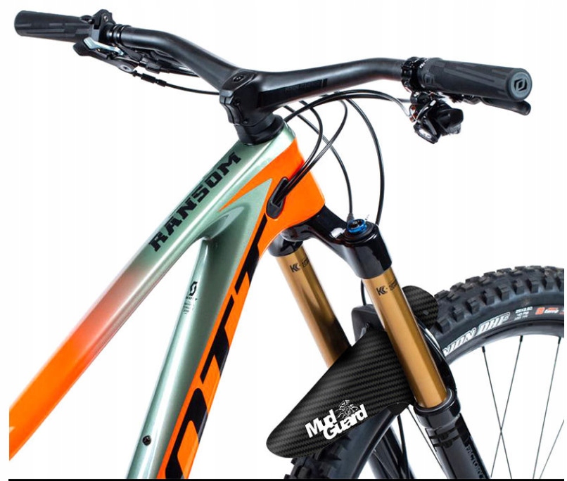 BŁOTNIK ROWEROWY MTB ENDURO CARBON MUD GUARD Kolor dominujący czarny