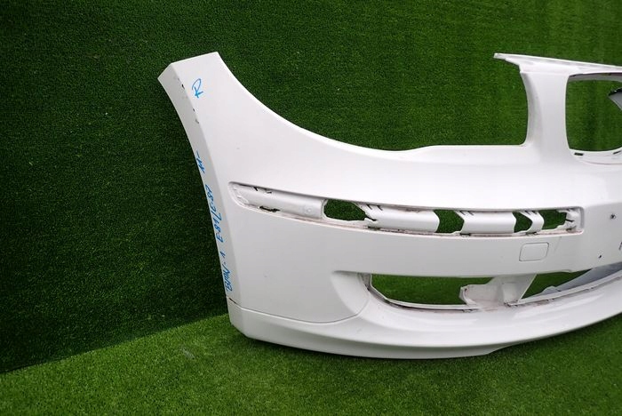 BMW E87 1 07-11 Frontstoßstange vorne