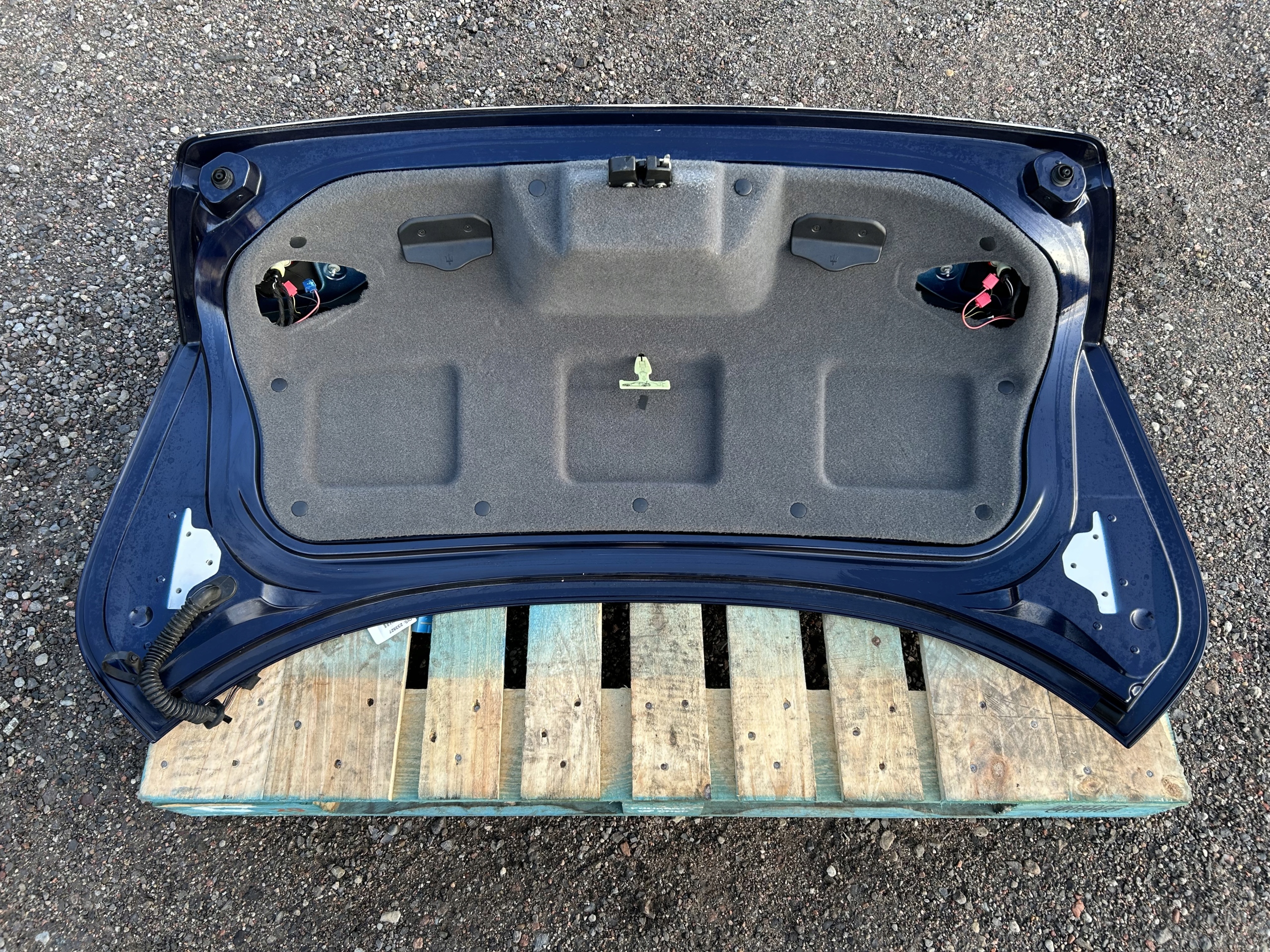 boot doors boot Maserati GranTurismo 2008
