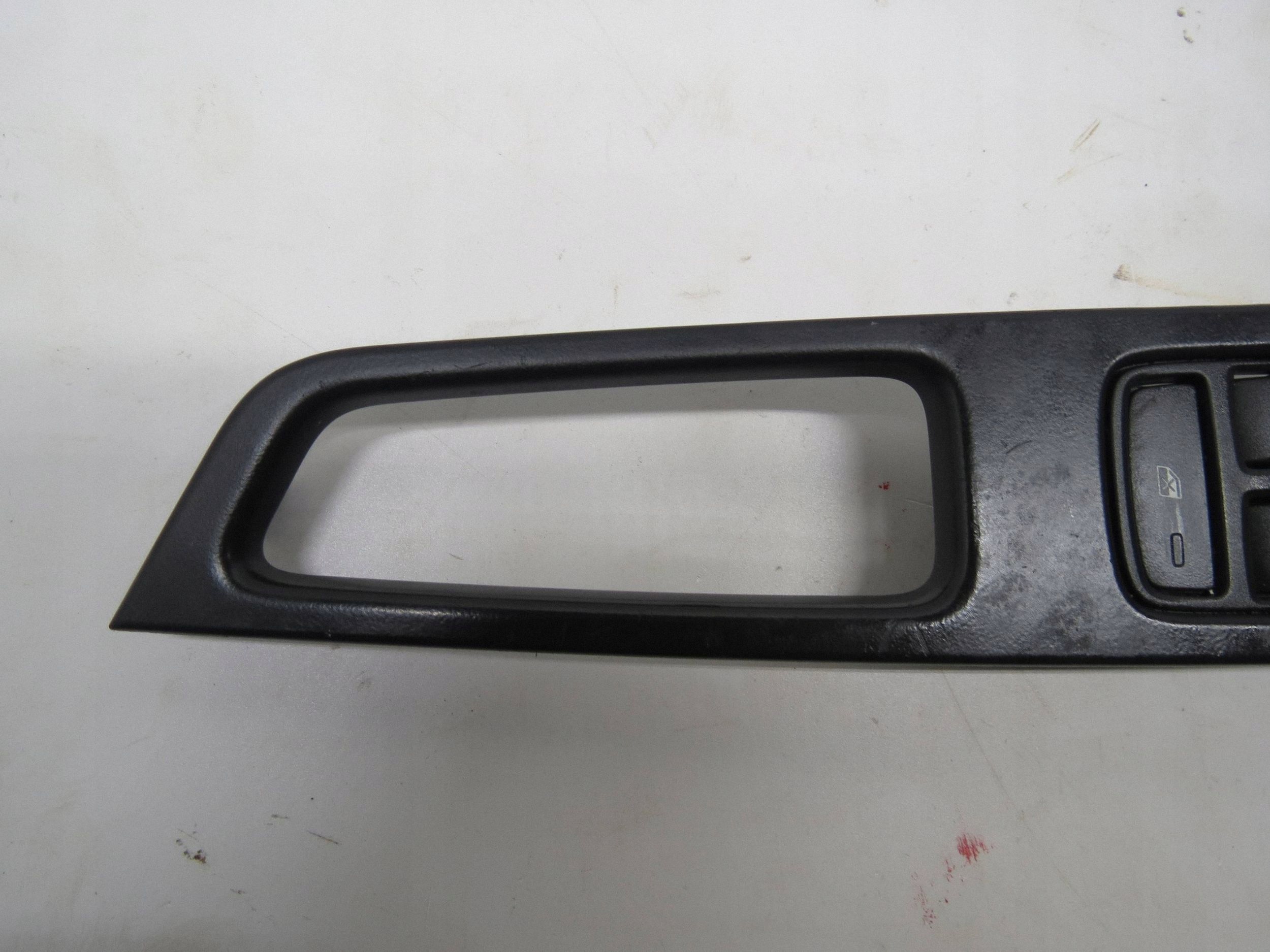 PANEL prekidač prekidača prozora VOLVO V60 i S60 II 31343101