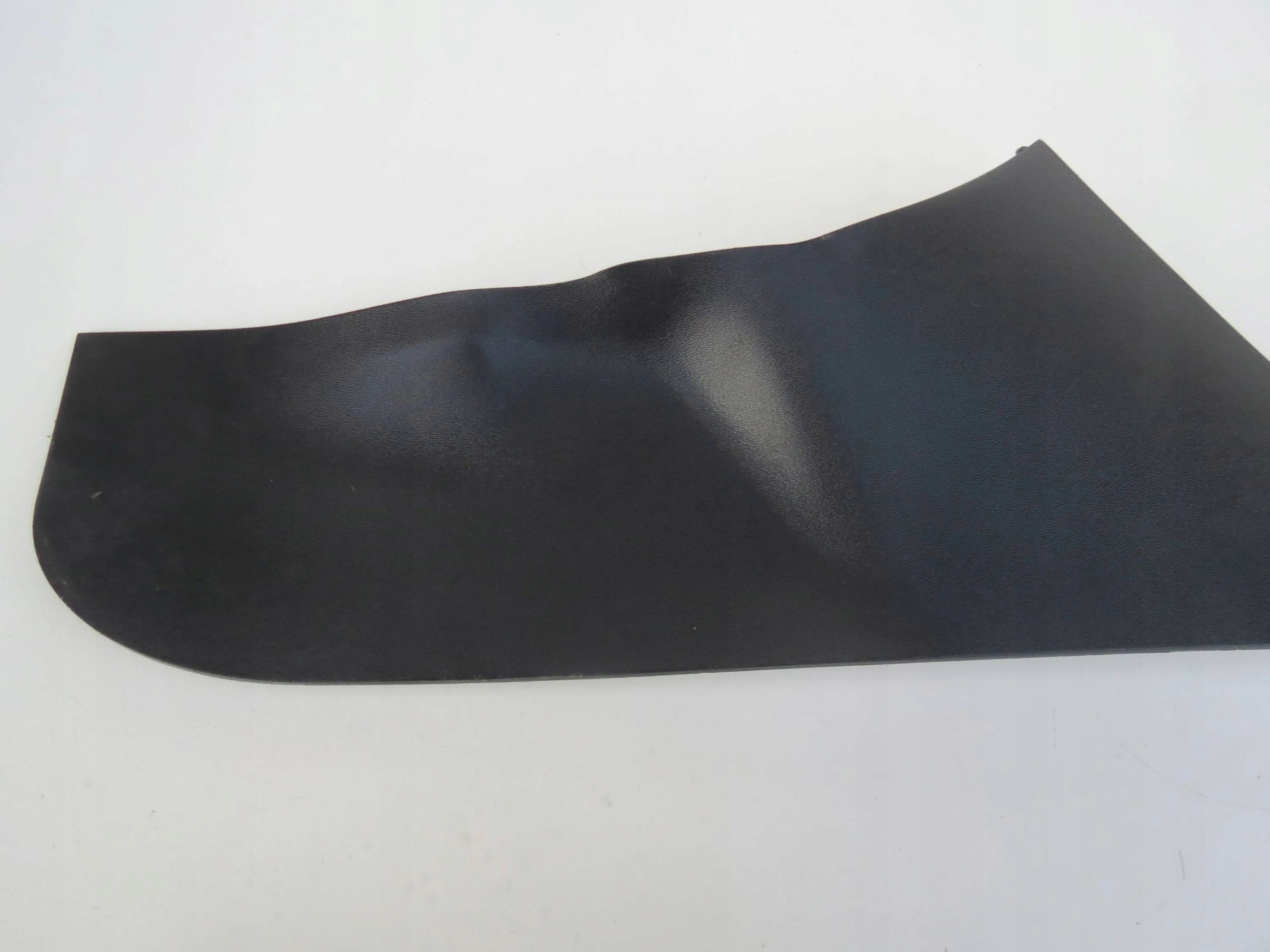 cover TUNELU left VOLVO V70 III 1281502
