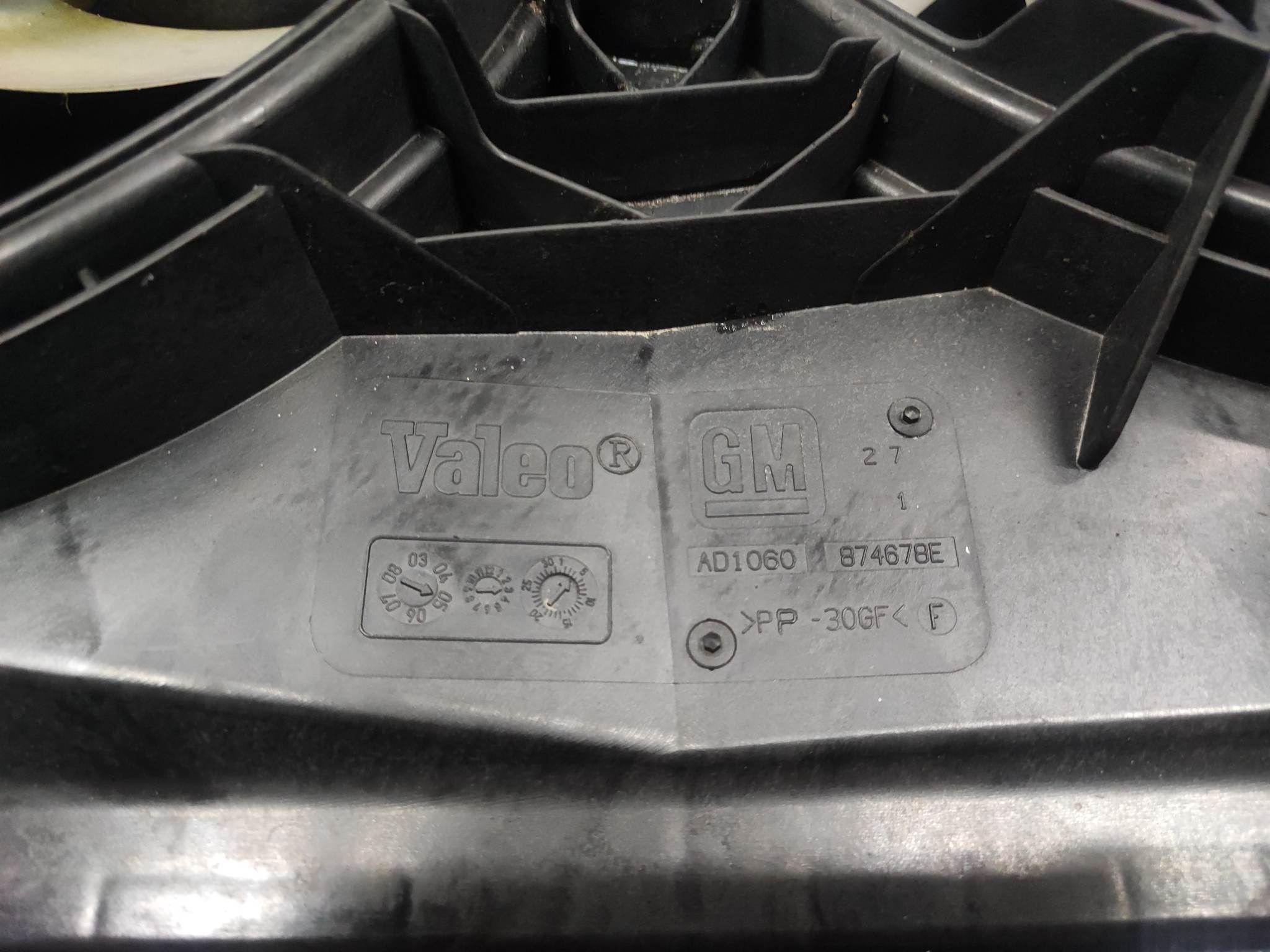 SAAB 9-3 OE 13123751 vrtule ventilátor chladiče
