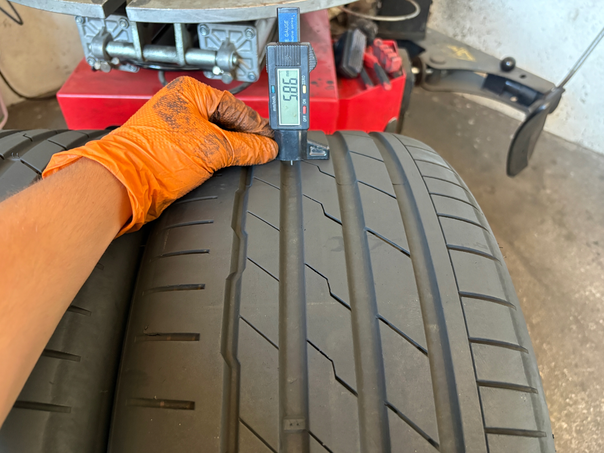 2 tyres summer 245/40R19 Hankook Ventus S1 Evo3 6mm