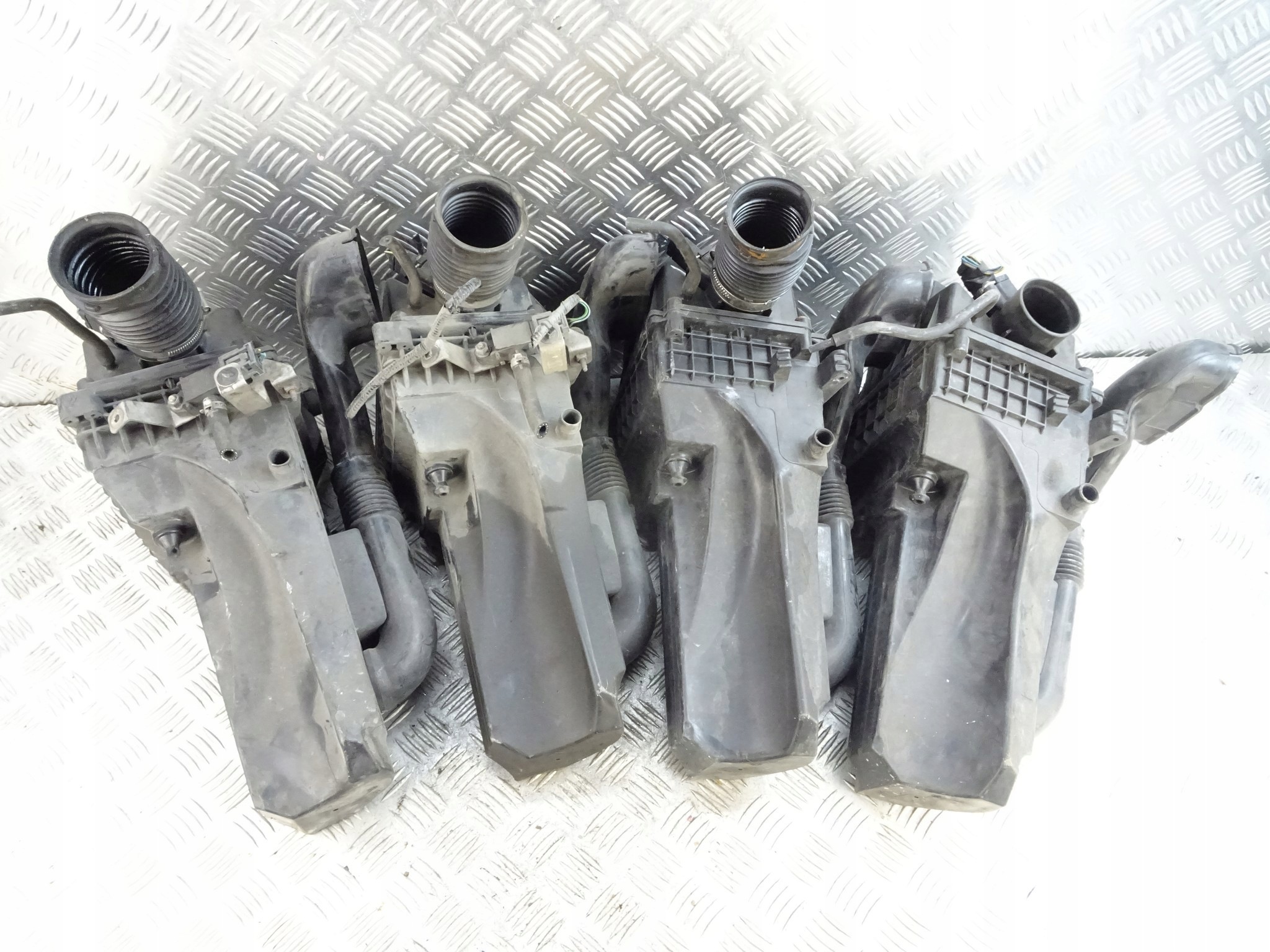 FORD FIESTA MK7 Gehäuse filter luft 8V21-9600-AG 1.6 TDCI
