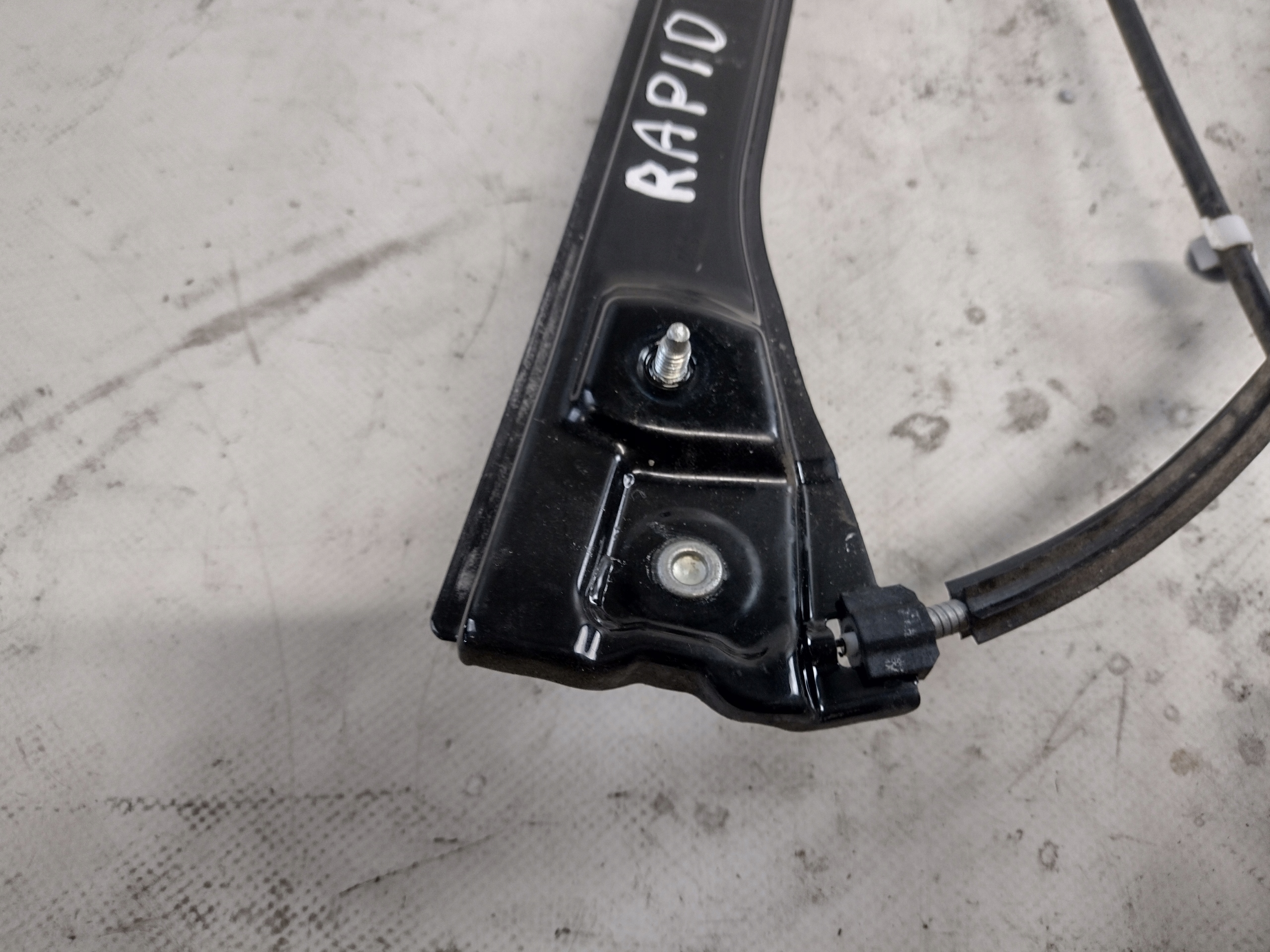 window regulator right front Skoda Rapid liftback 5JA959812K