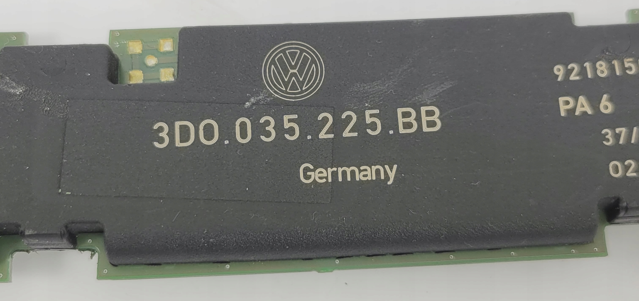 VW PHAETON II LIFT module control unit antenna amplifier 3D0035225BB
