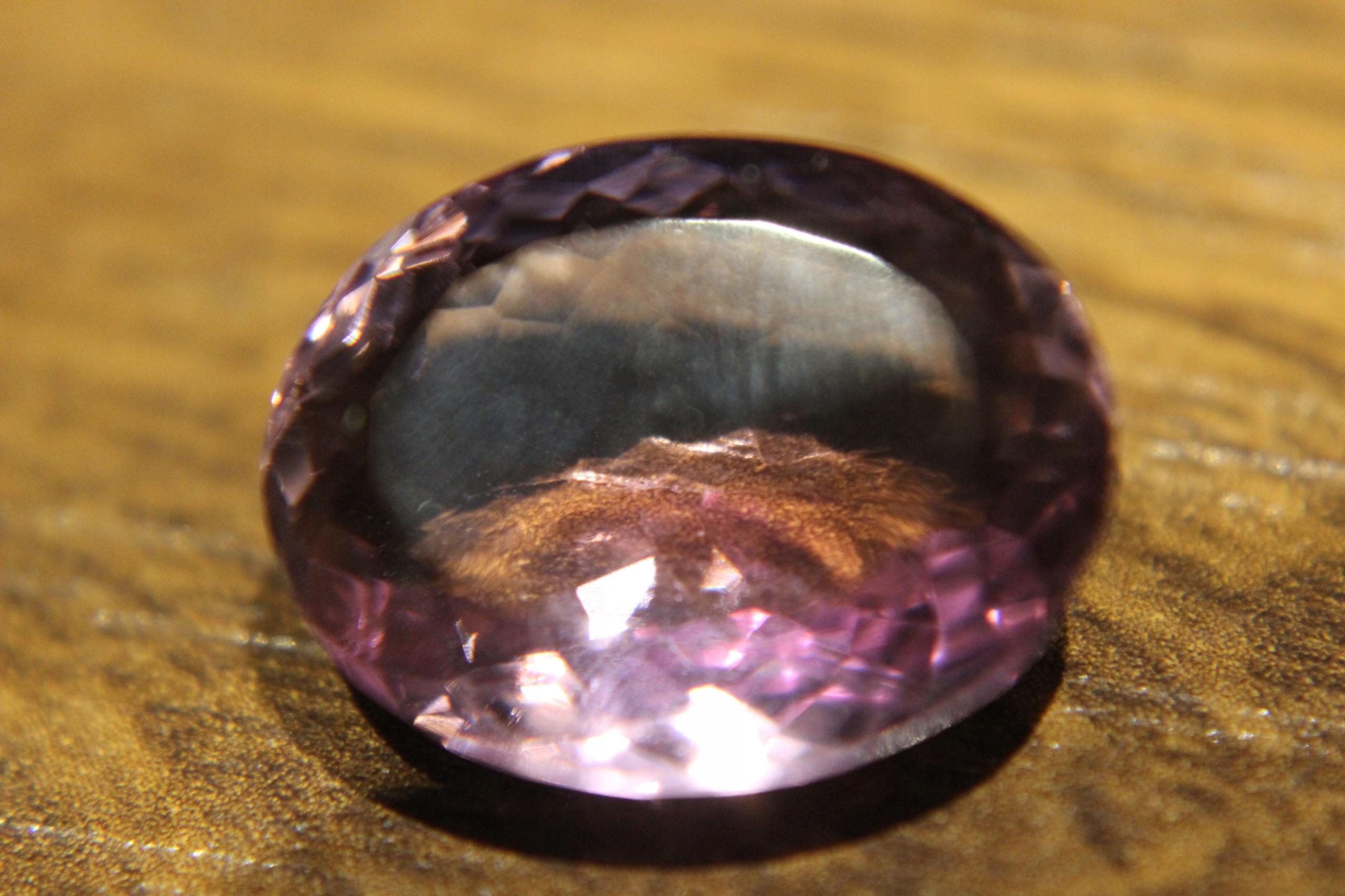 Ametyst přírodní kámen 16.72ct certifikát