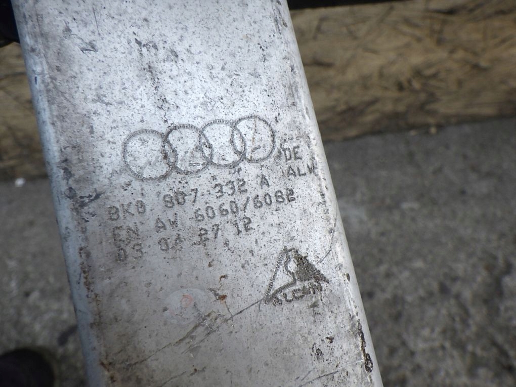 AUDI A4 B8 8K sedan KOMBI bumper support rear