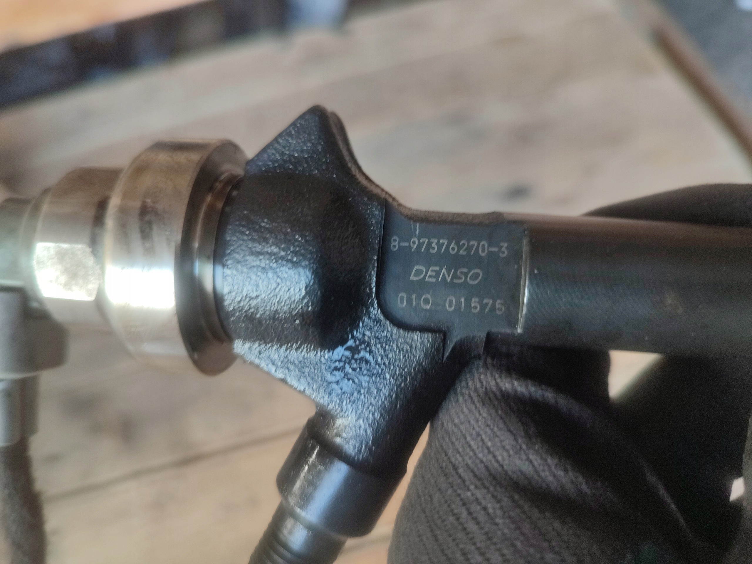 injector OPEL ASTRA J DENSO 1.7 CDTI 8-97376270-3
