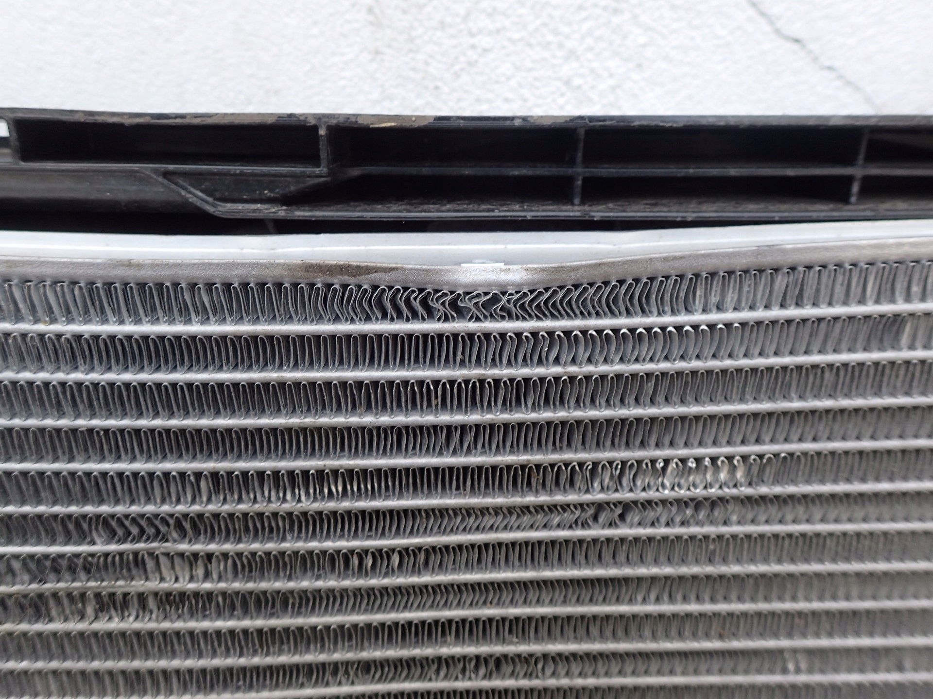 chladič vody ventilátor MERCEDES C KLASA 206 21