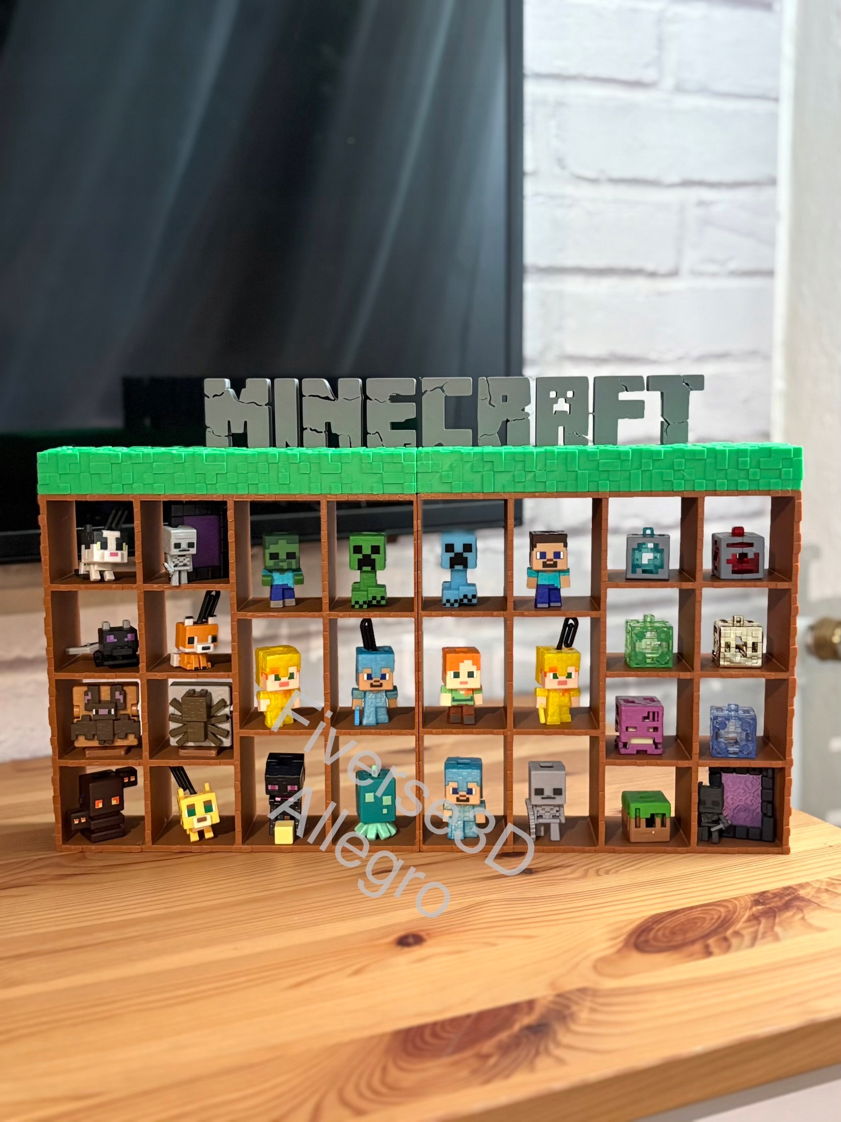 Rámeček na figurky kinder joy Minecraft