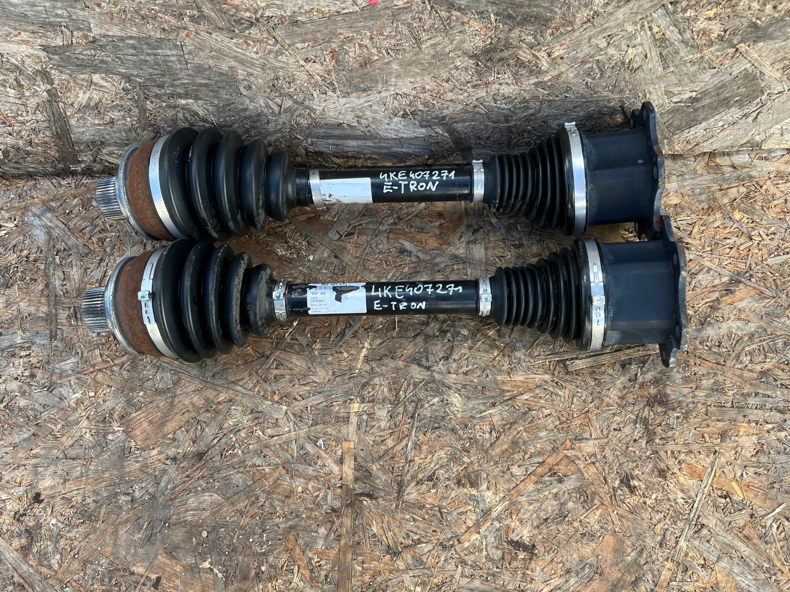 semi-axis NAPEDOWA front AUDI Q8 ETRON E-TRON