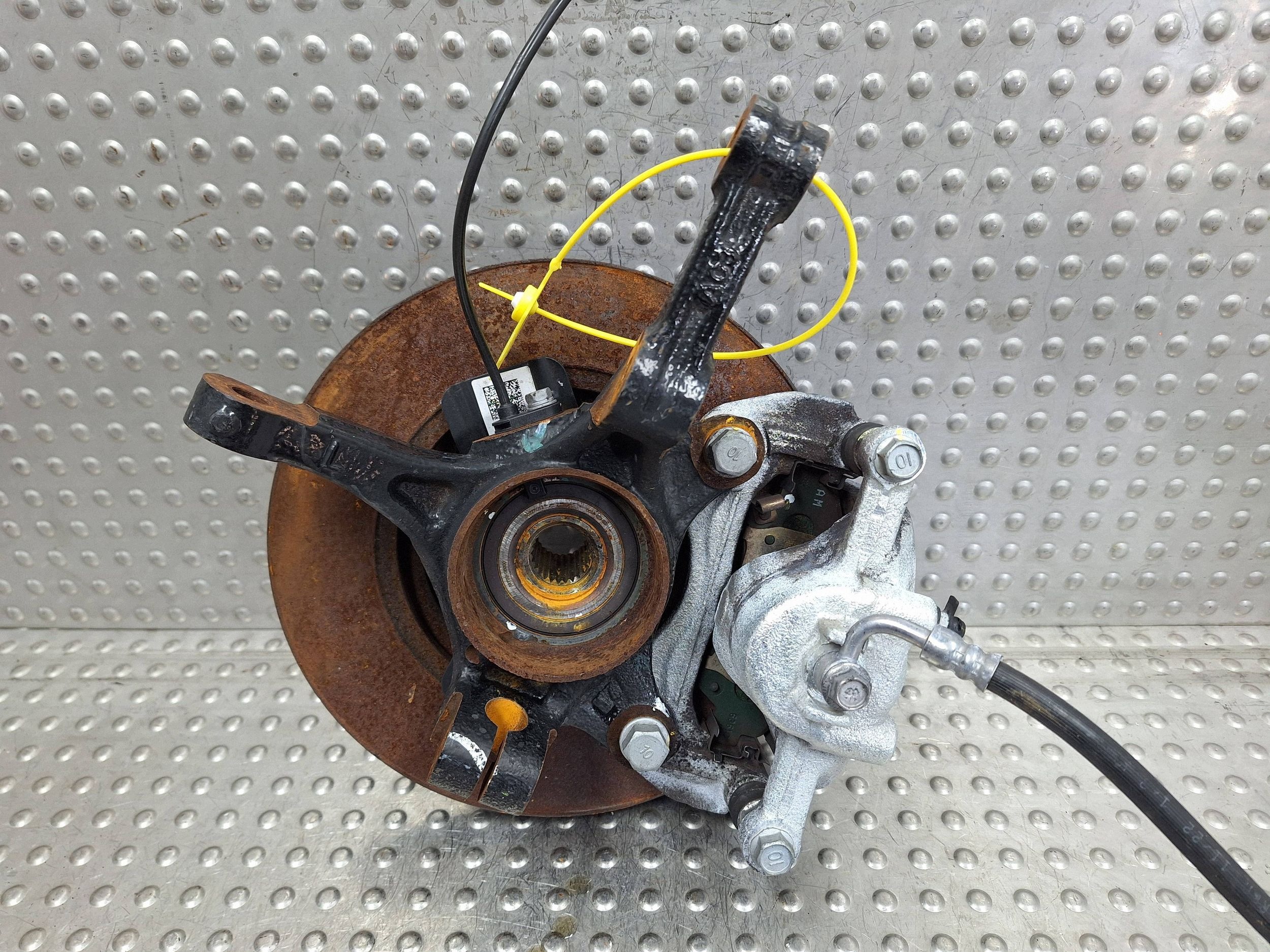 otoč pravá predok HYUNDAI i10 III 20-26 strmeň 51705K7000