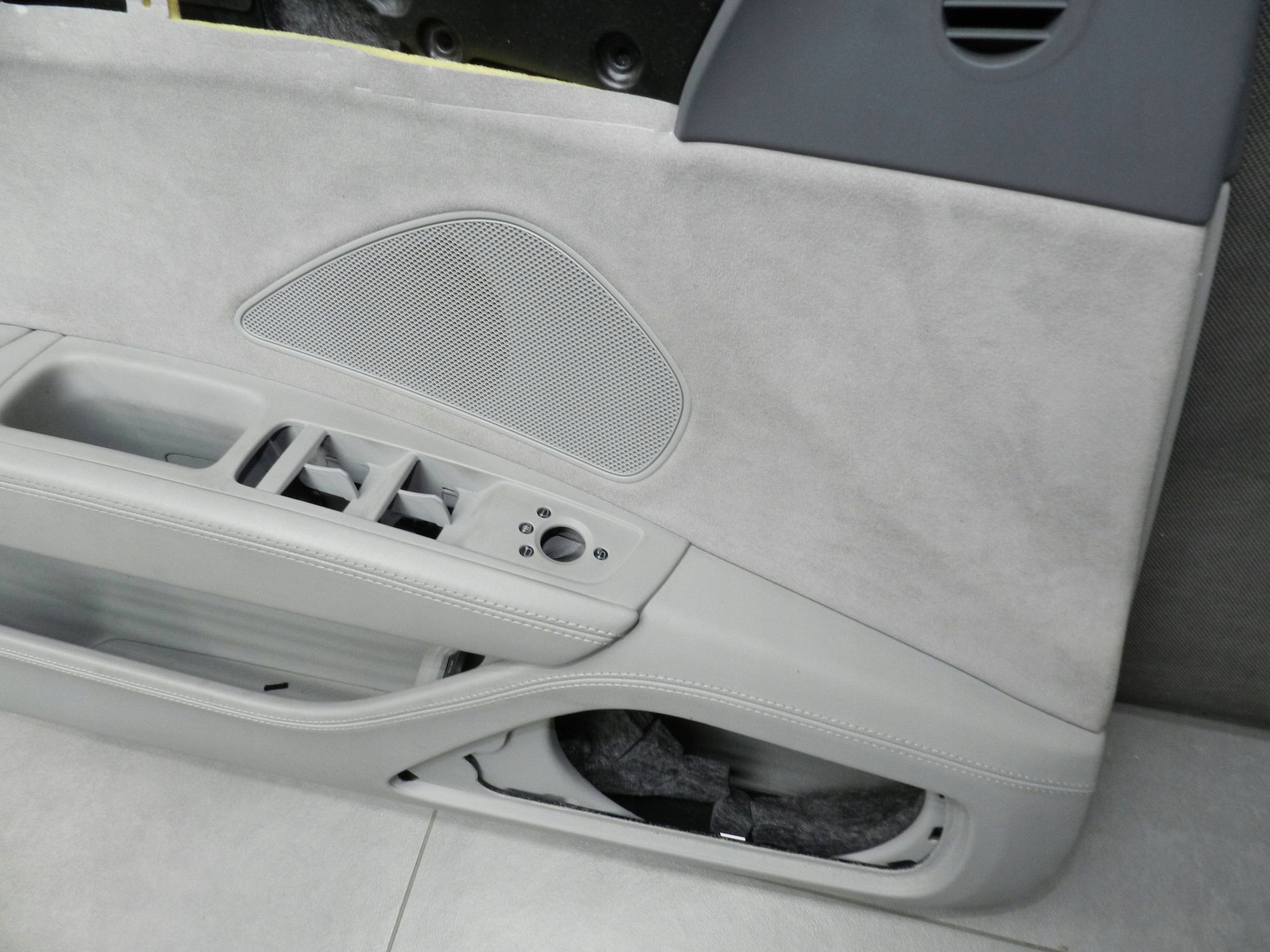 Audi A8 S8 D4 4H side door left front 4H11168017