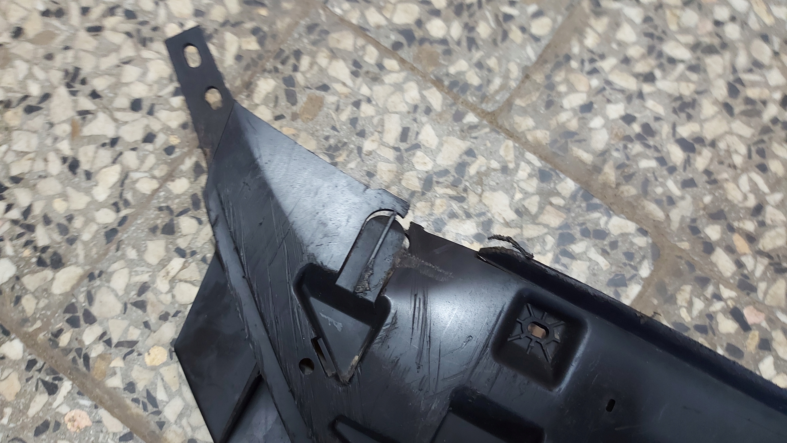 ABSORBER cover below bumper SKODA OCTAVIA III 15