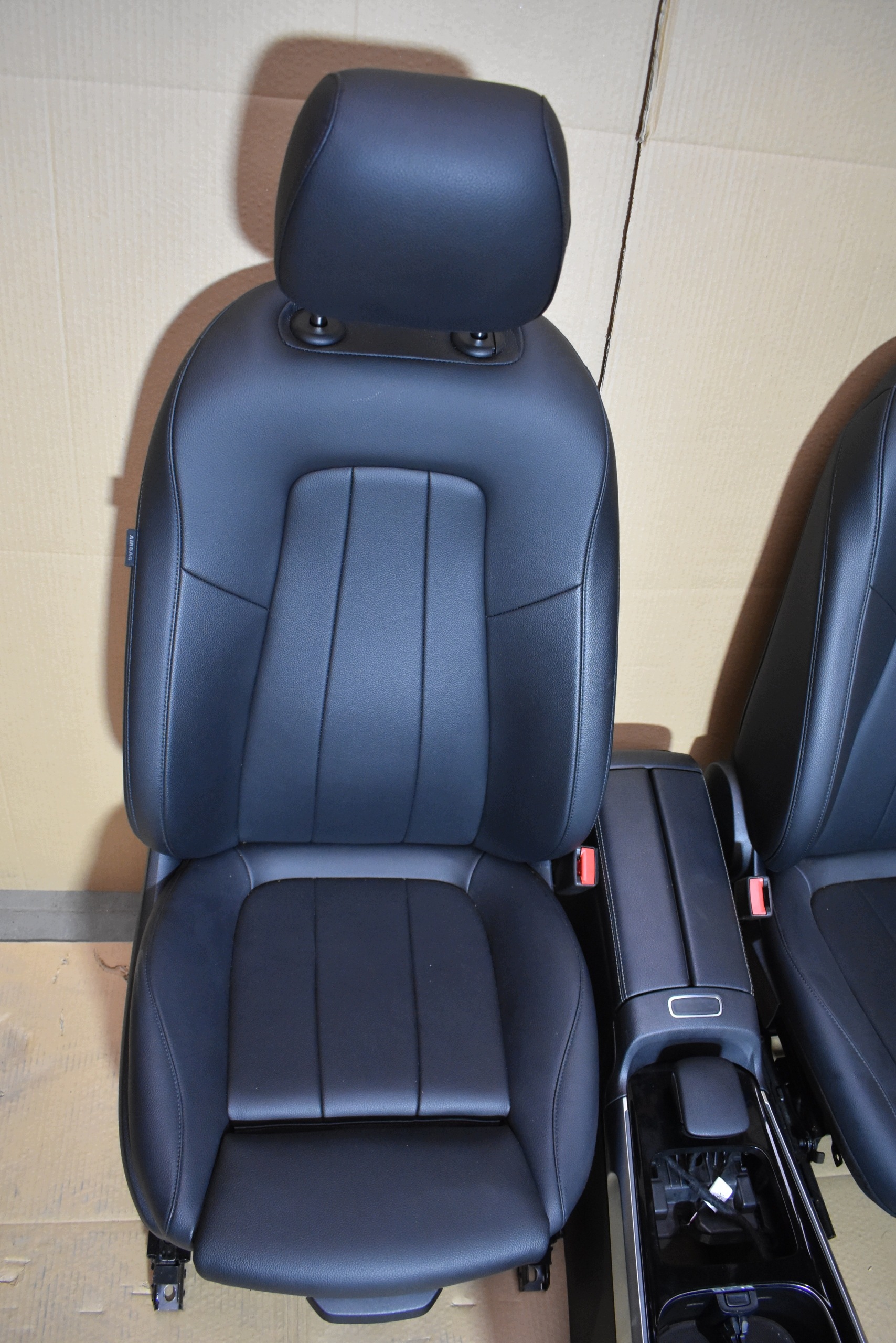 seats KPL. + MODULY GRZANE / electrics AMBIENTE MERCEDES GLB X247 W247 1