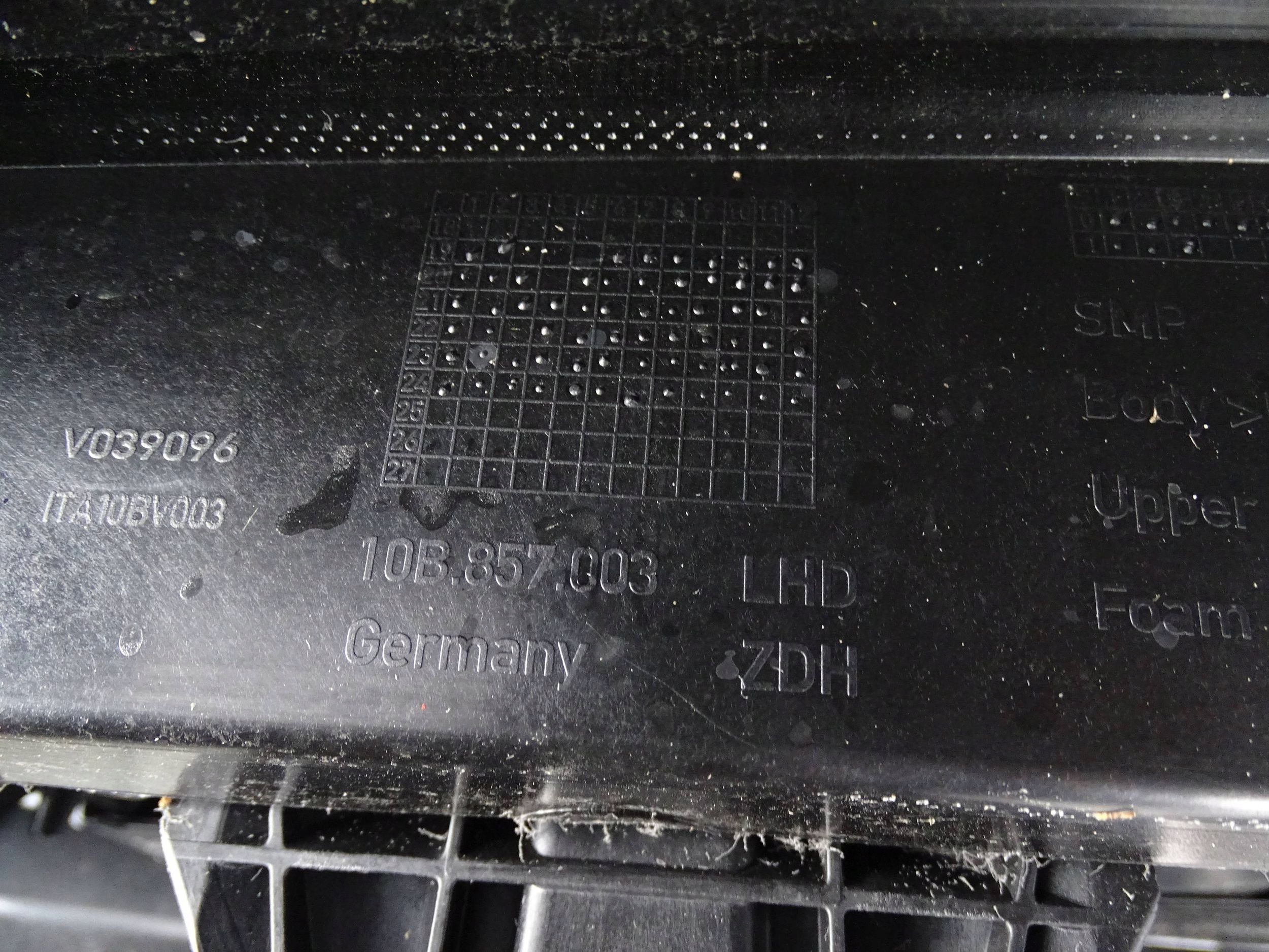 торпеда консоль vw ID3 id.3 10B857003