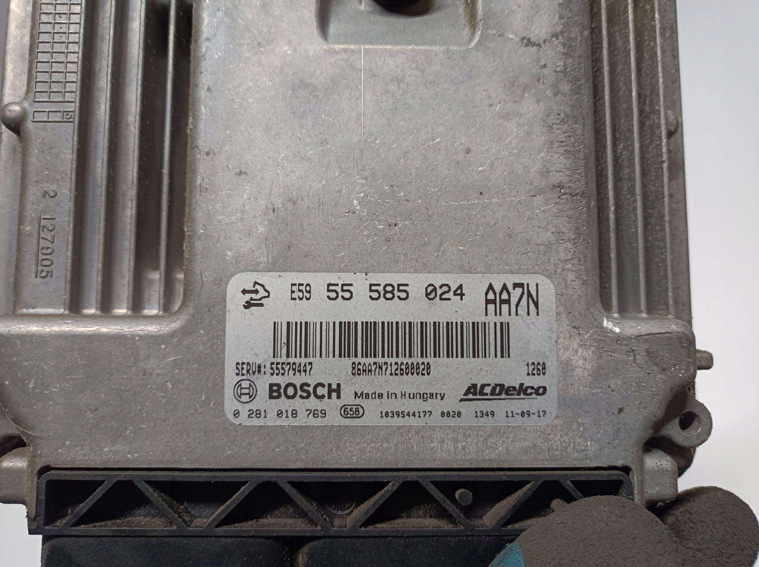 control unit of the engine Opel 2.0 CDTI 55585024