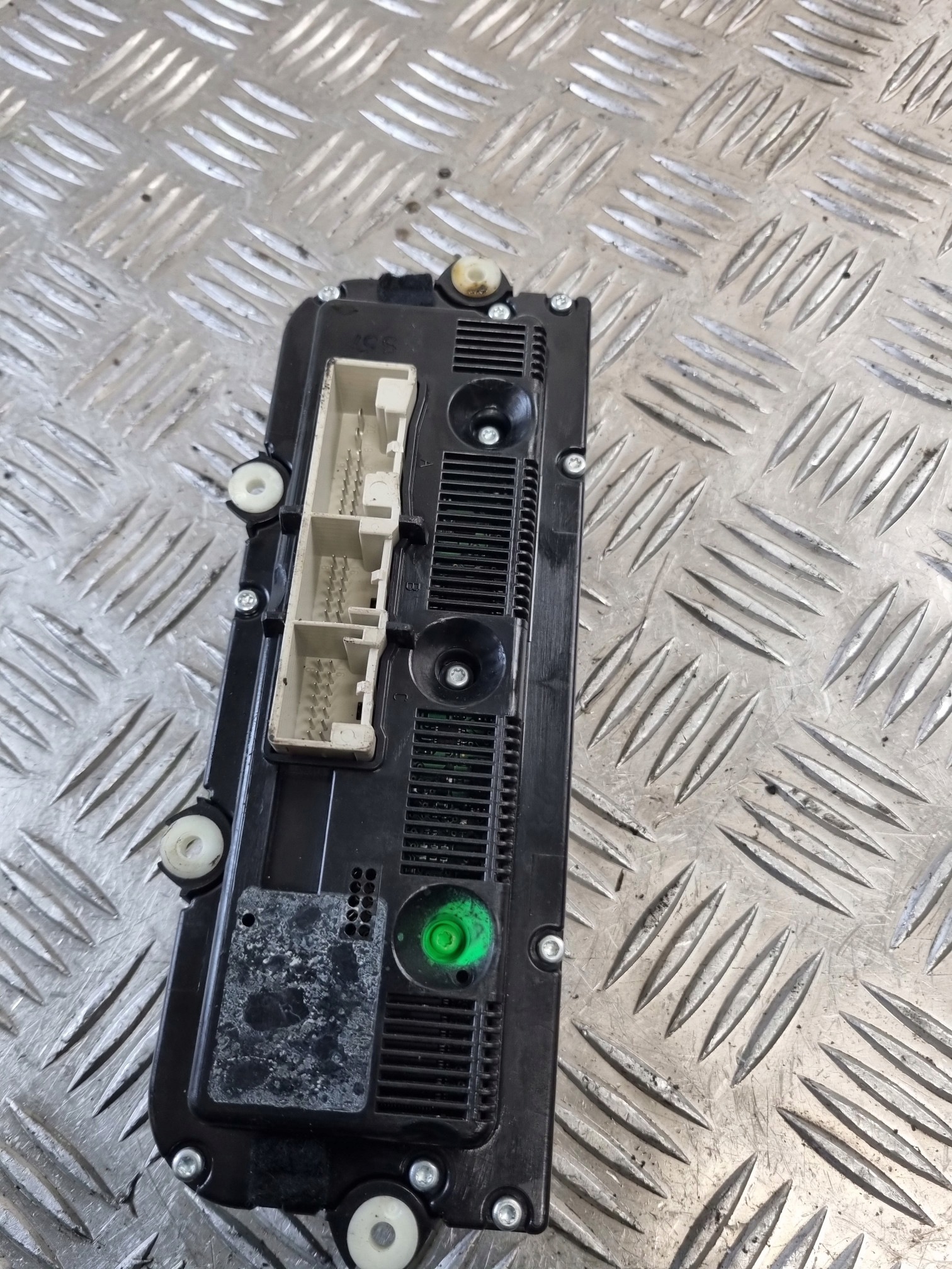 PANEL air conditioning devices VW PASSAT B6
