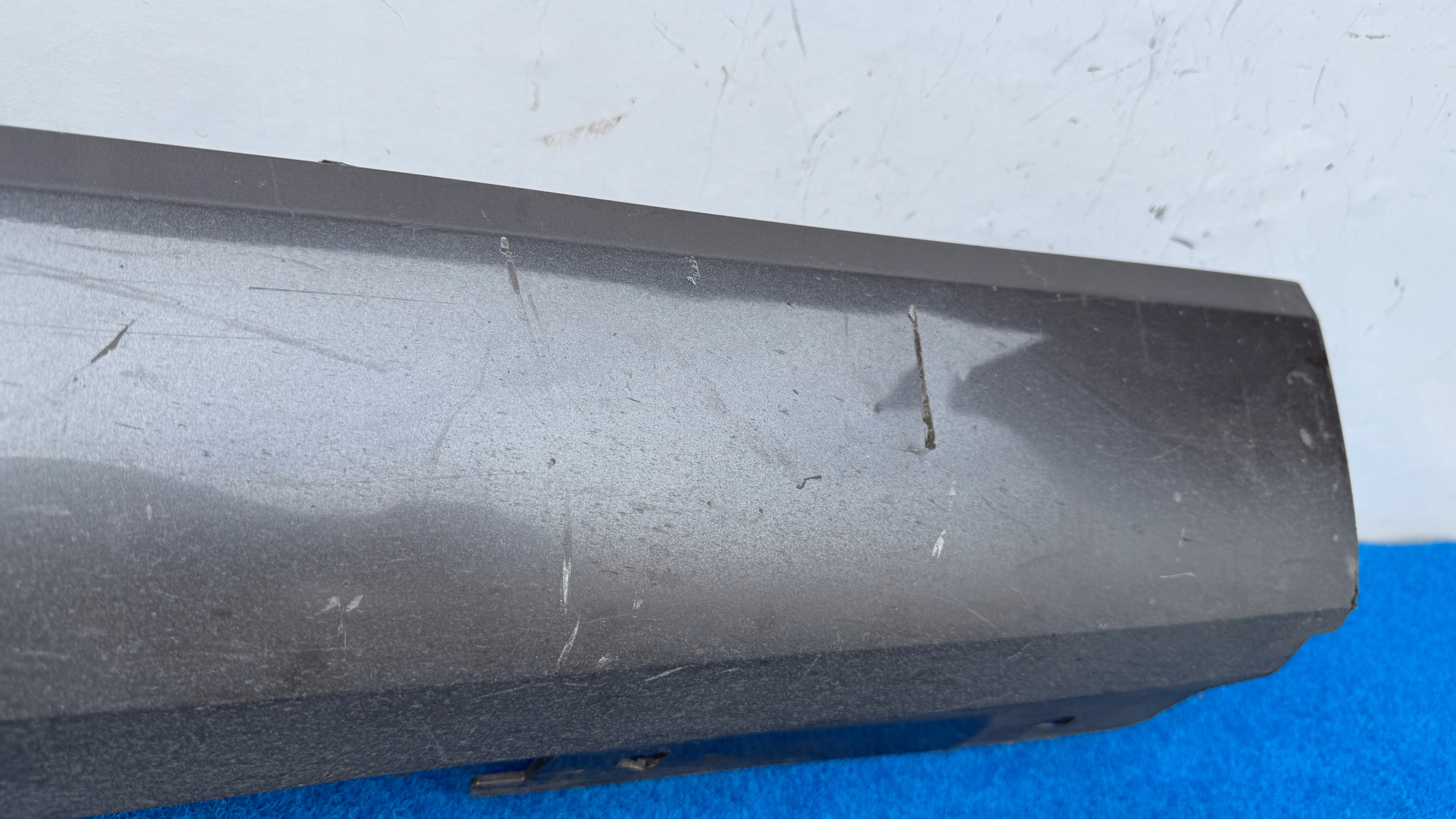BMW 3 E92 E93 COUPE CABRIO right moulding threshold threshold 51777130874 H700IP