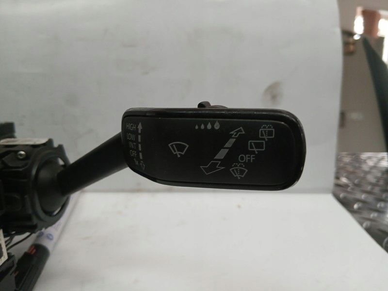 DEVIO LUCI TERGICRISTALLO TERGI MANETKA VW SEAT LEON III 5Q0953507AN