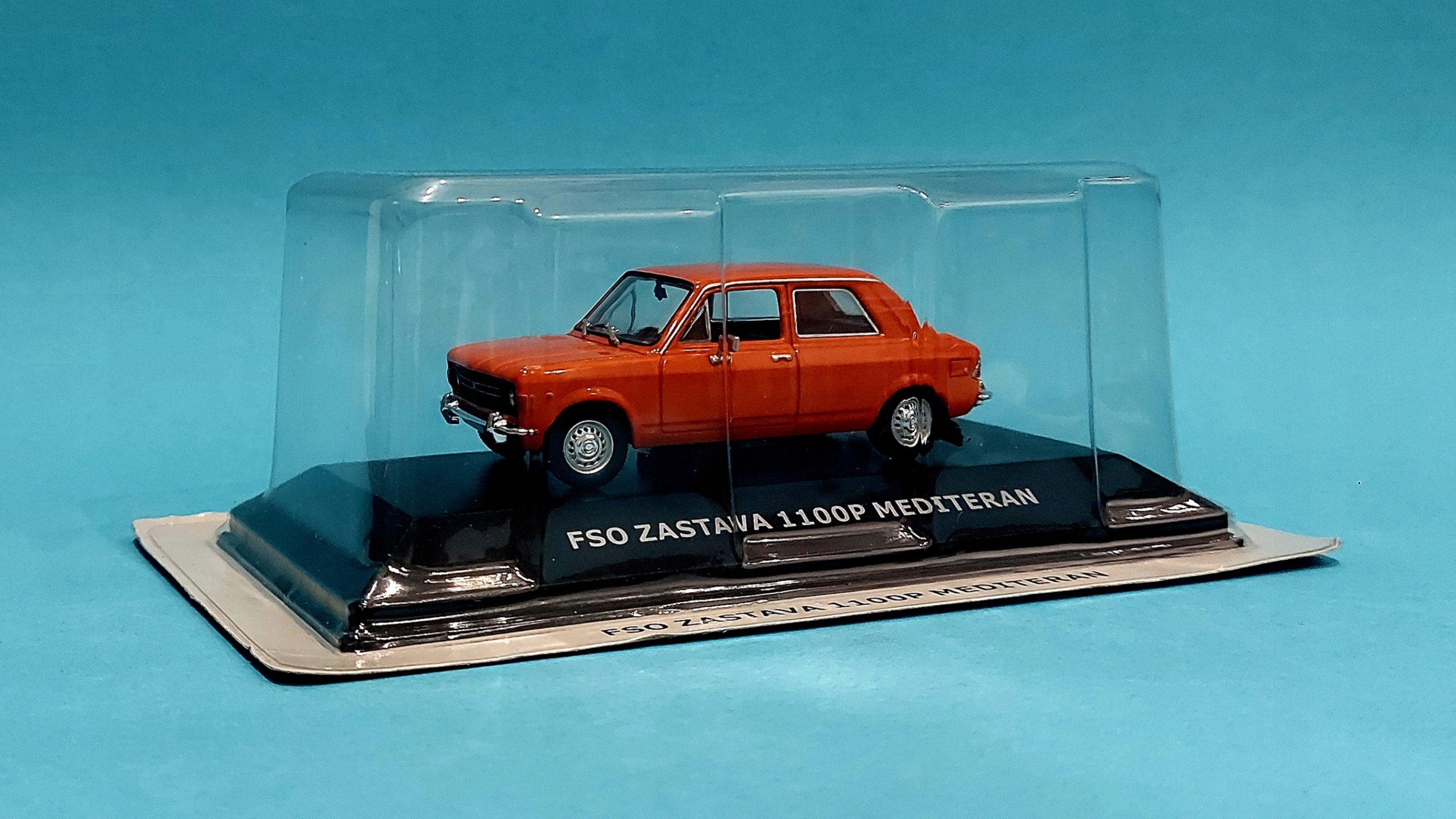 Zástava 1100 p Legendy Fso č. 42