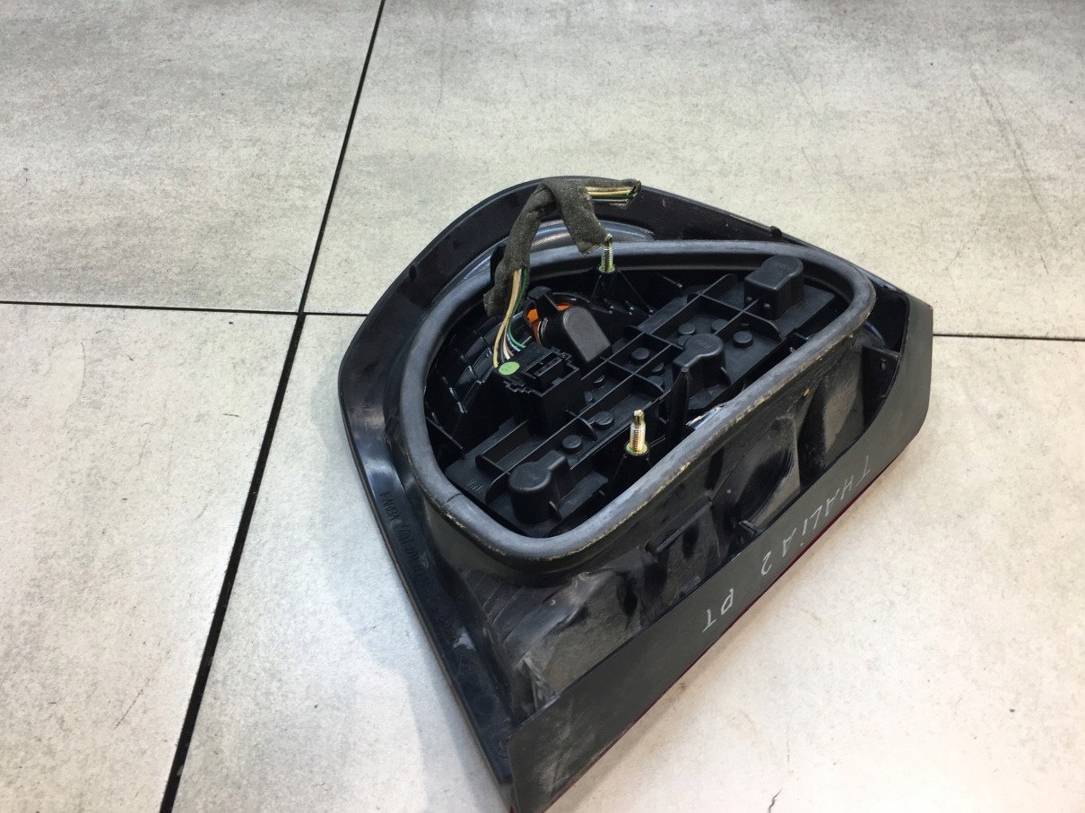 light right rear part RENAULT THALIA and