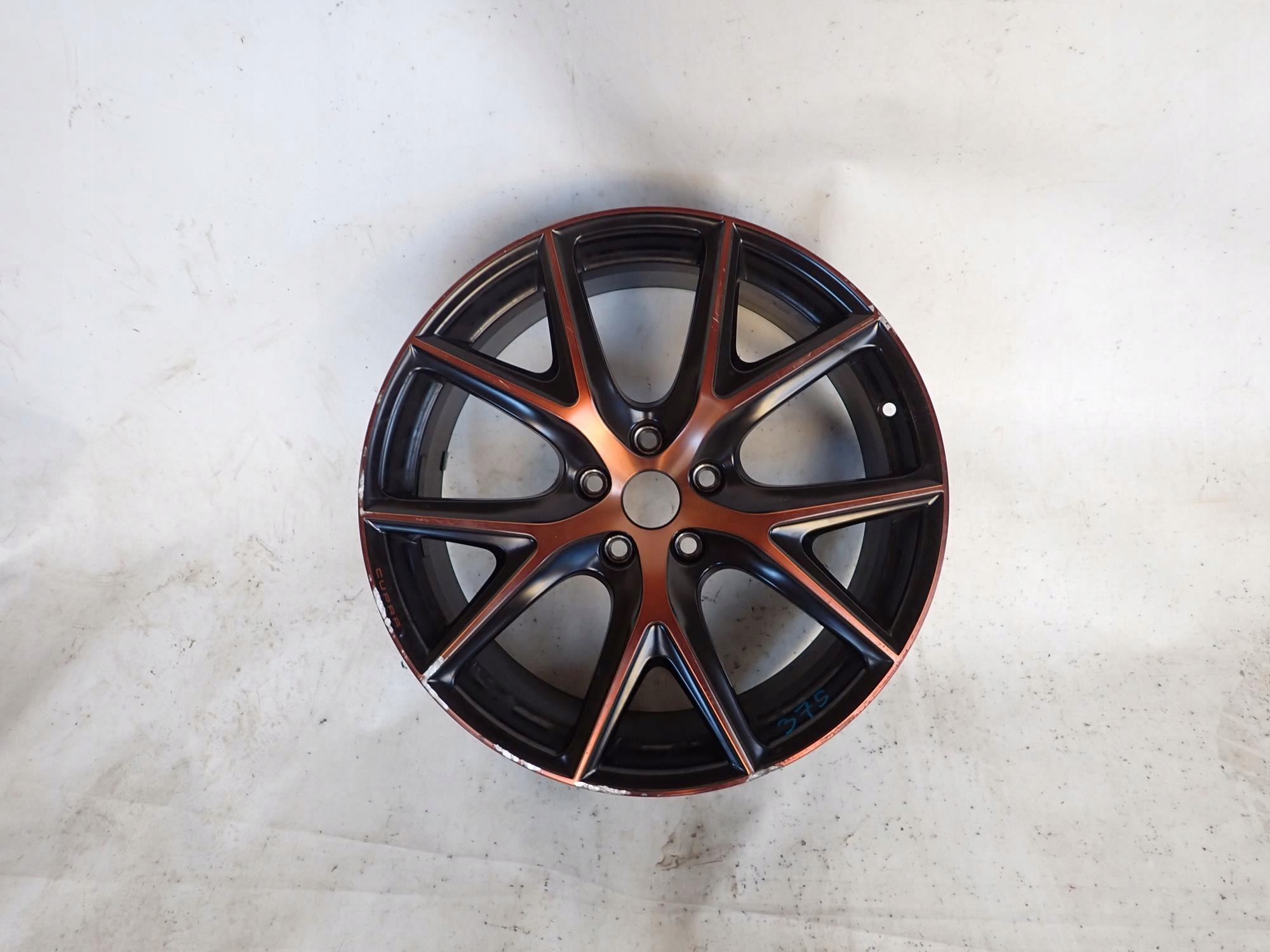 CUPRA 575601025AN 8Jx19 ET45 19" disk hliníkový