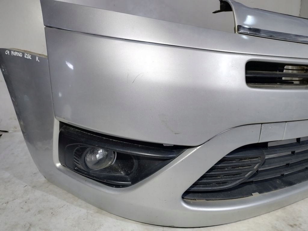 Citroen C4 Picasso and bumper front front EZRC