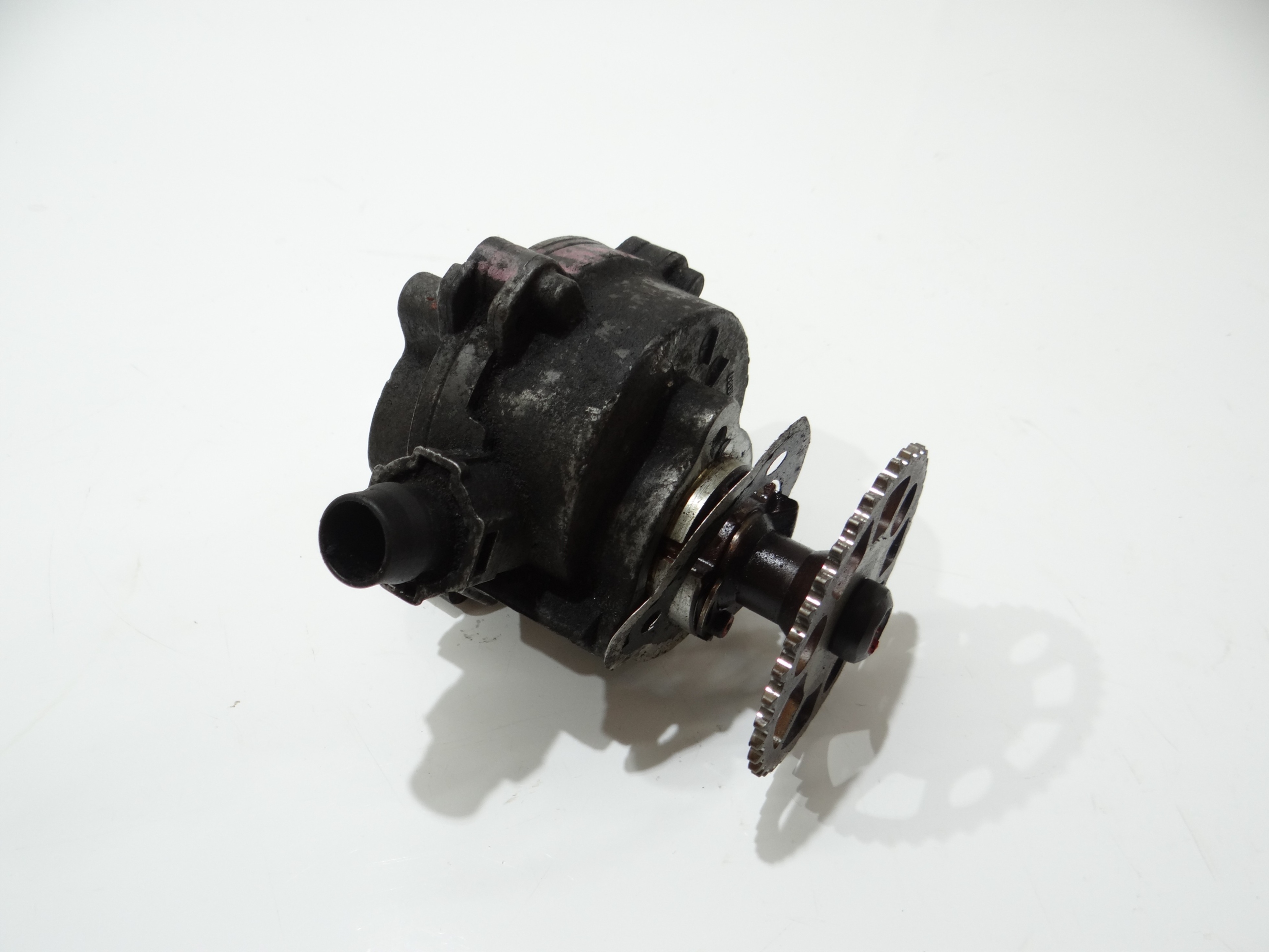 pumpa VACUM BMW E60 N53 7519458