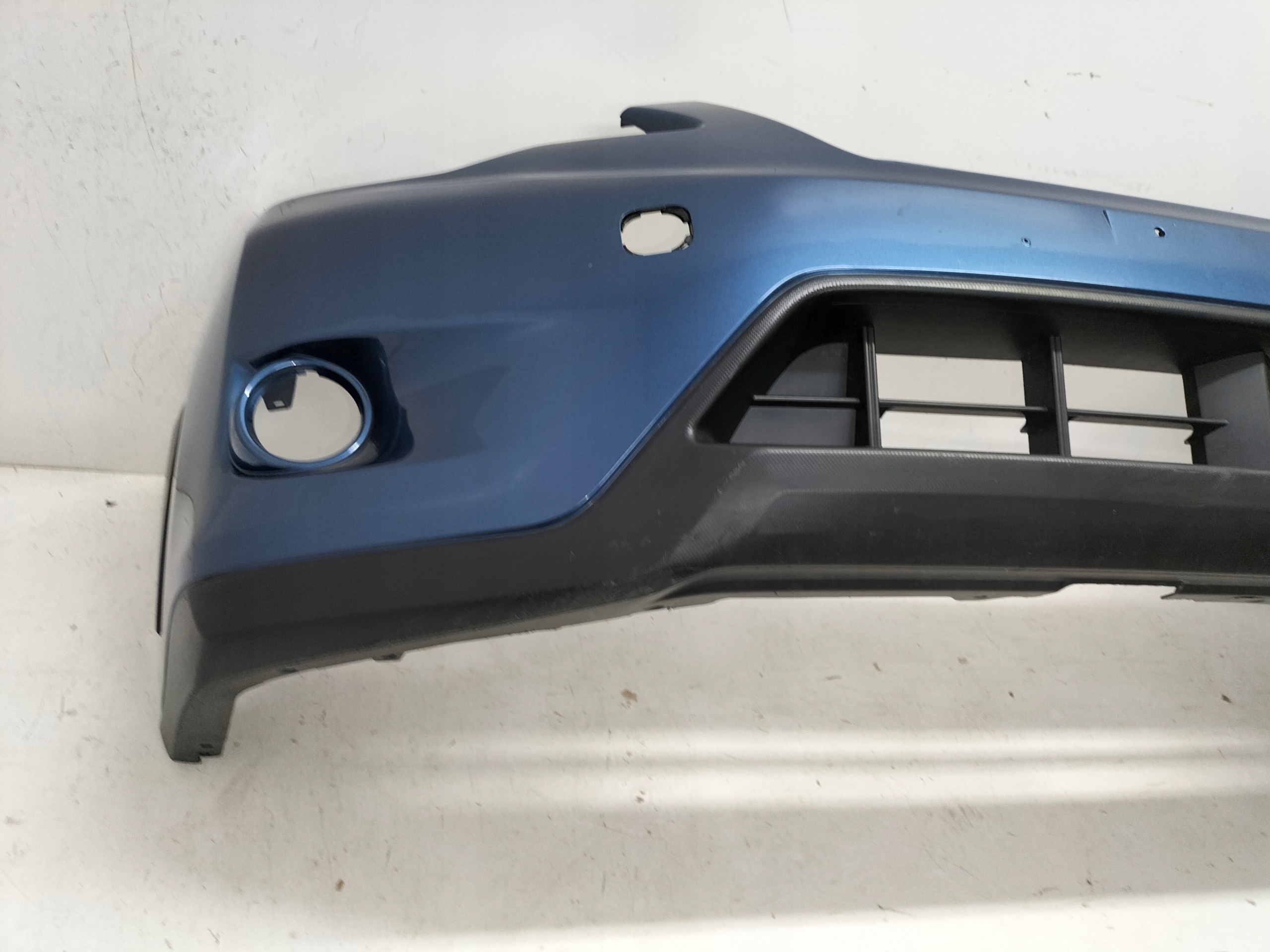 front bumper front SUBARU XV 12-16