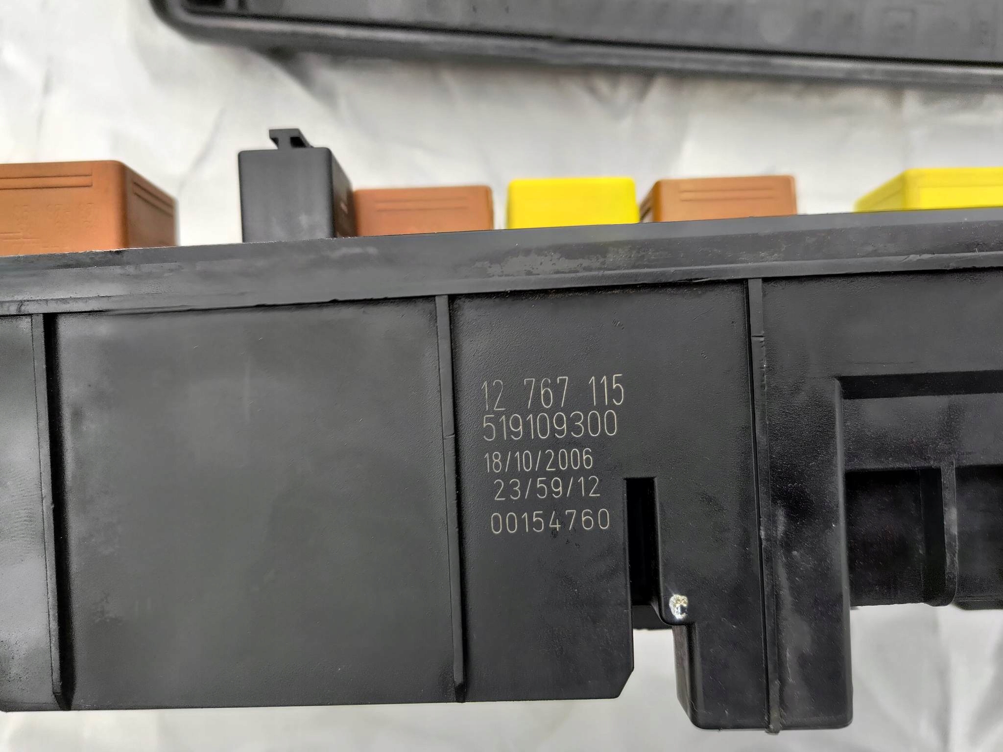 Module fusibles SAAB 9-3 II 93 OE 12767115