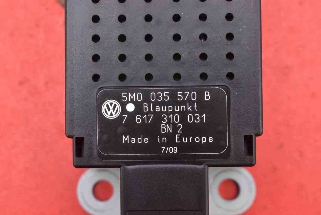 control unit module filter PRZECIWZAKLOCENIOWY 5M0035570B VW GOLF VI plus 09-14