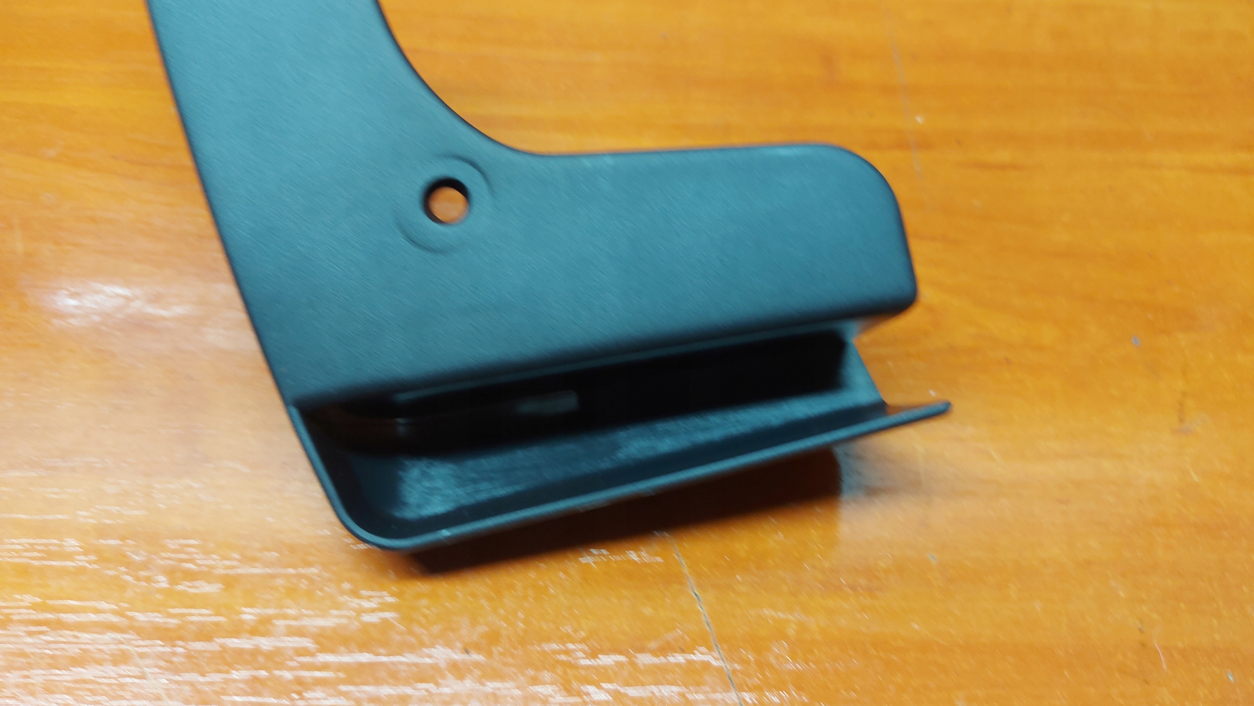 mudguard flap right front TOYOTA YARIS IV 20