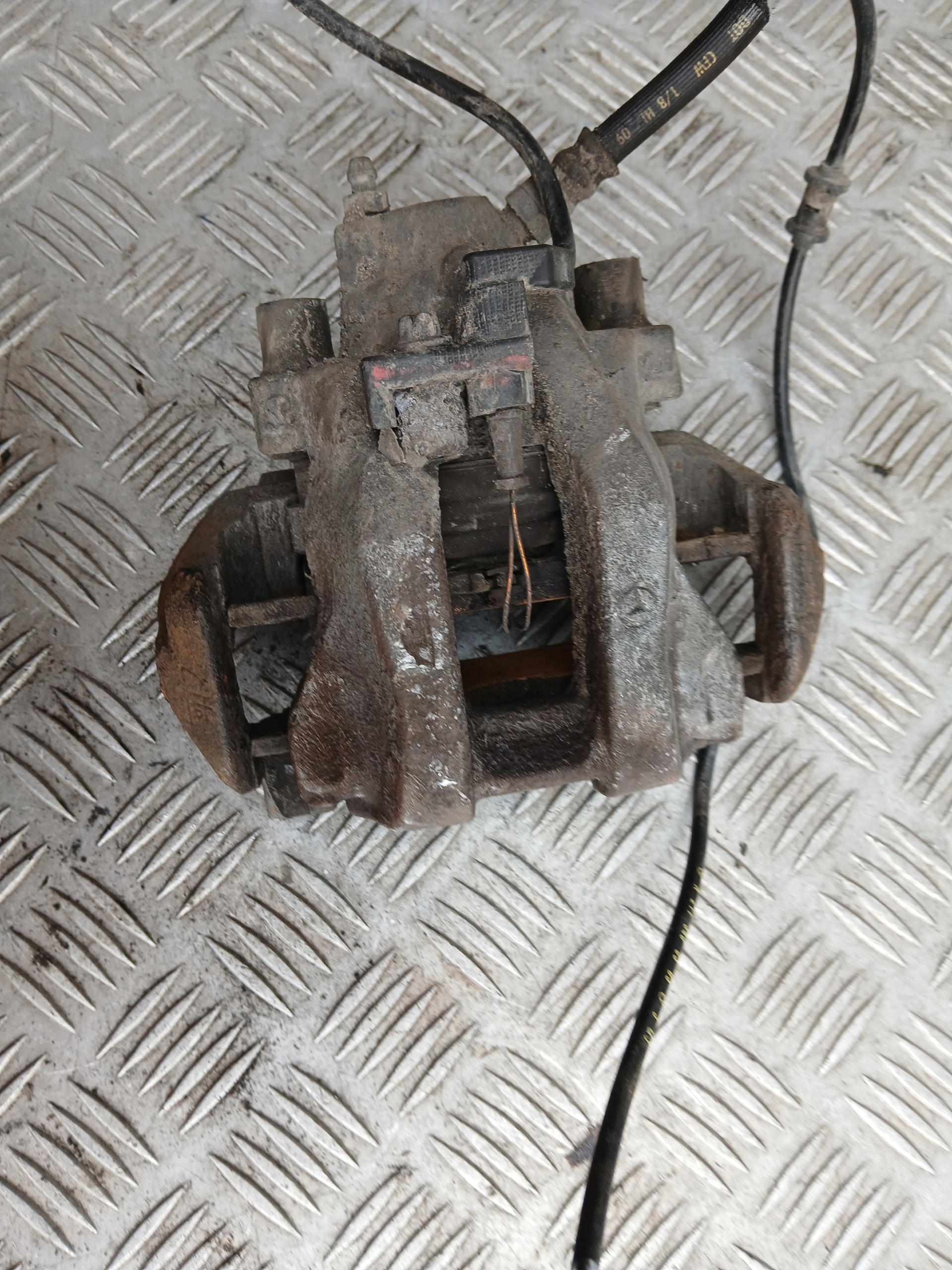 MERCEDES W211 caliper brake rear part left right 3234