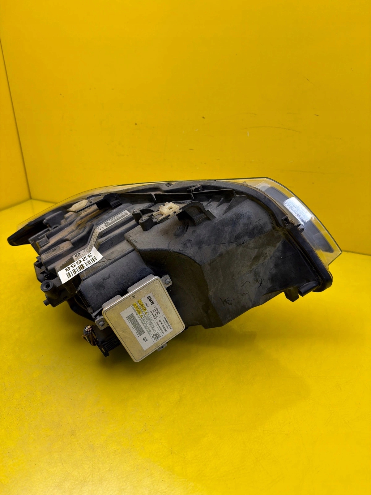 light left BMW 3 E90 E91 Lift LCI Xenon Dynamic Skretna 7202589