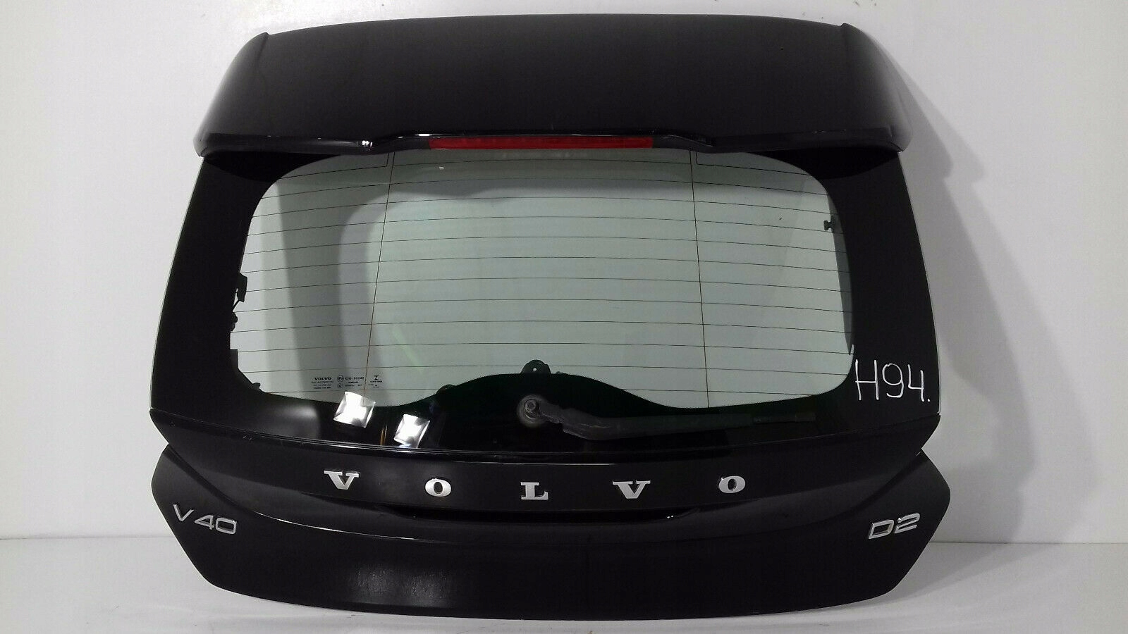 VOLVO V40 / 2016 boot doors (H94)