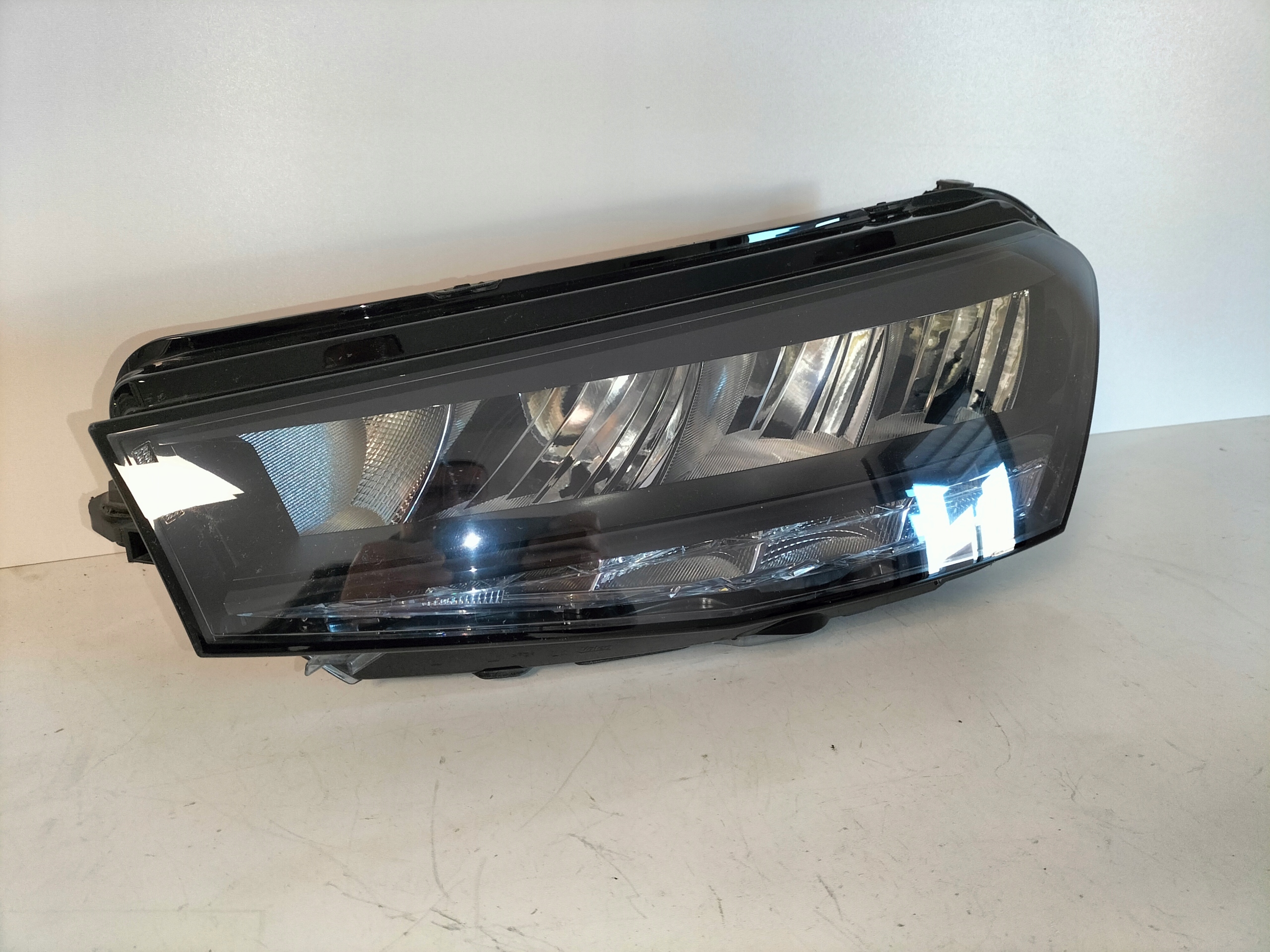 light front reflektor left SKODA FABIA 4 IV 21- FULL LED CRYSTAL LIGHT