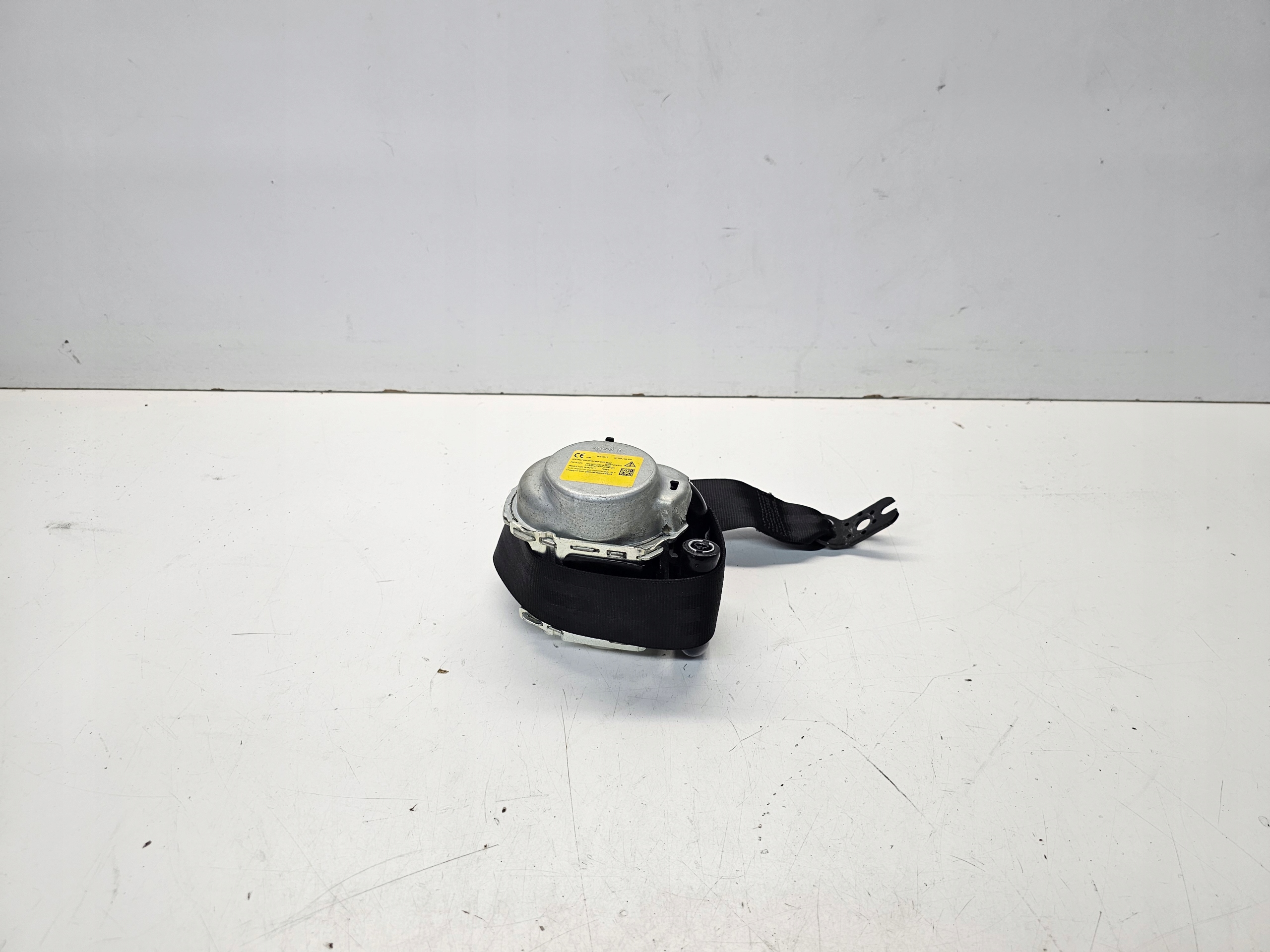 Gurten links heck AUDI A4 B9 8W0857805B Original SPRAWNY