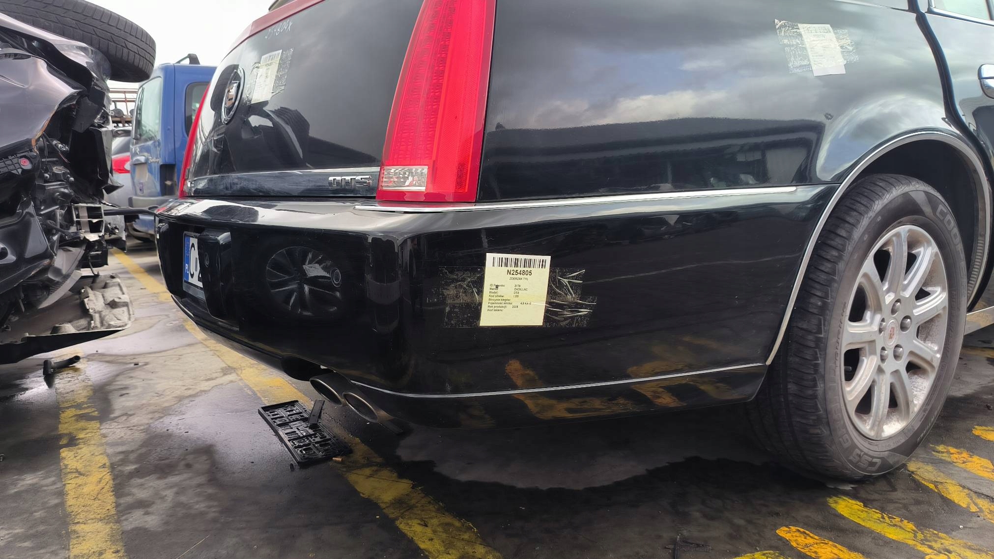 Stoßstange heck U8555 CADILLAC DTS