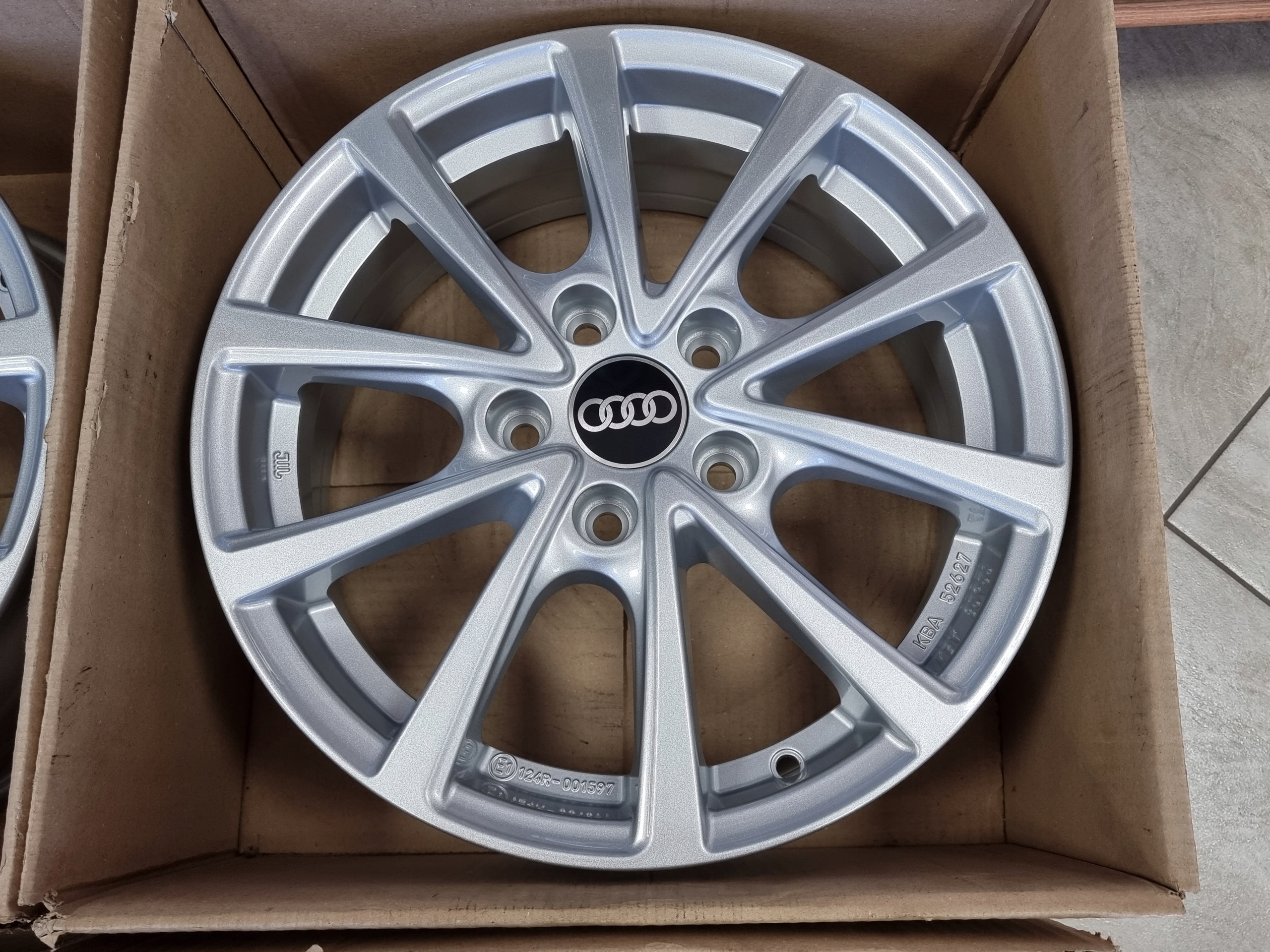 FELGI Aluminiowe Audi A3 8P 8V 5x112 16 CALI Bolts pattern 5x112