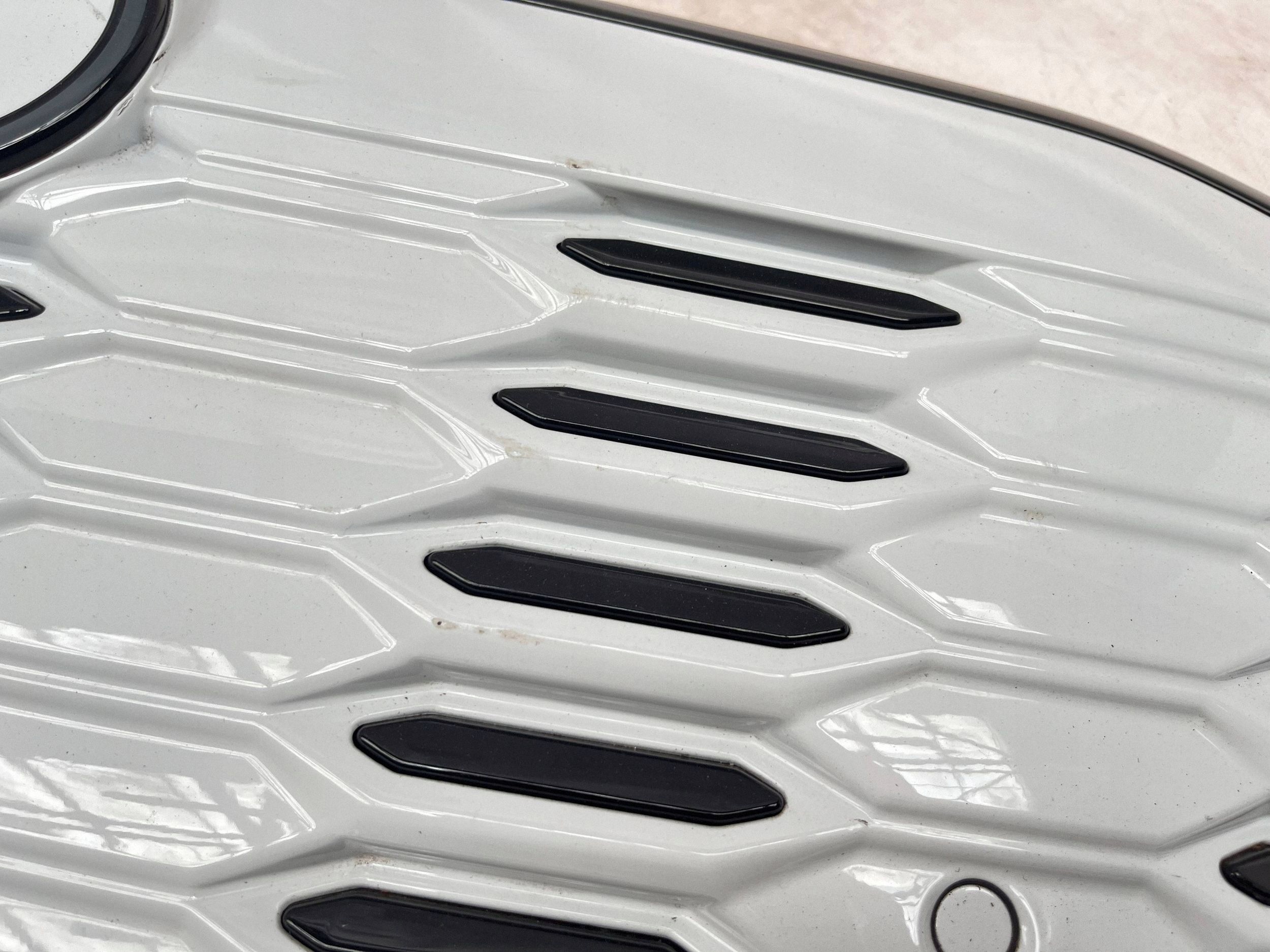 grille radiator GRIKLL front BIALY original AUDI E-TRON 85H853653A