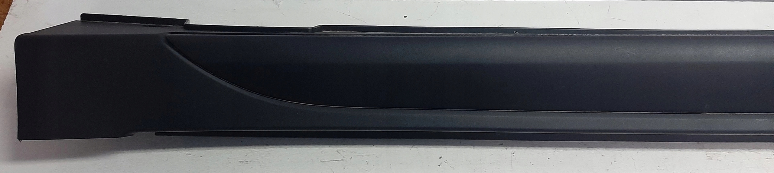 HYUNDAI TUCSON III 15- moulding threshold threshold right