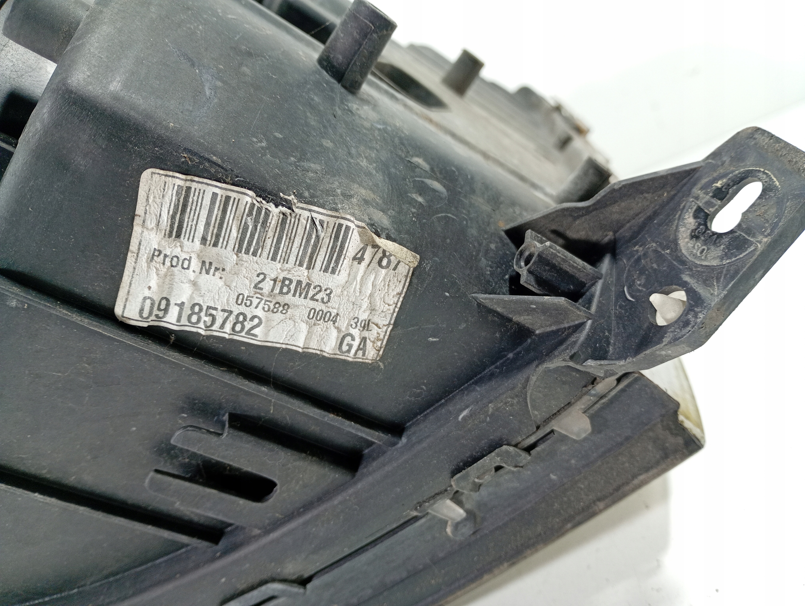 Opel Vectra C sedan 02-08 REFLEKTOR left front front OE 09185782