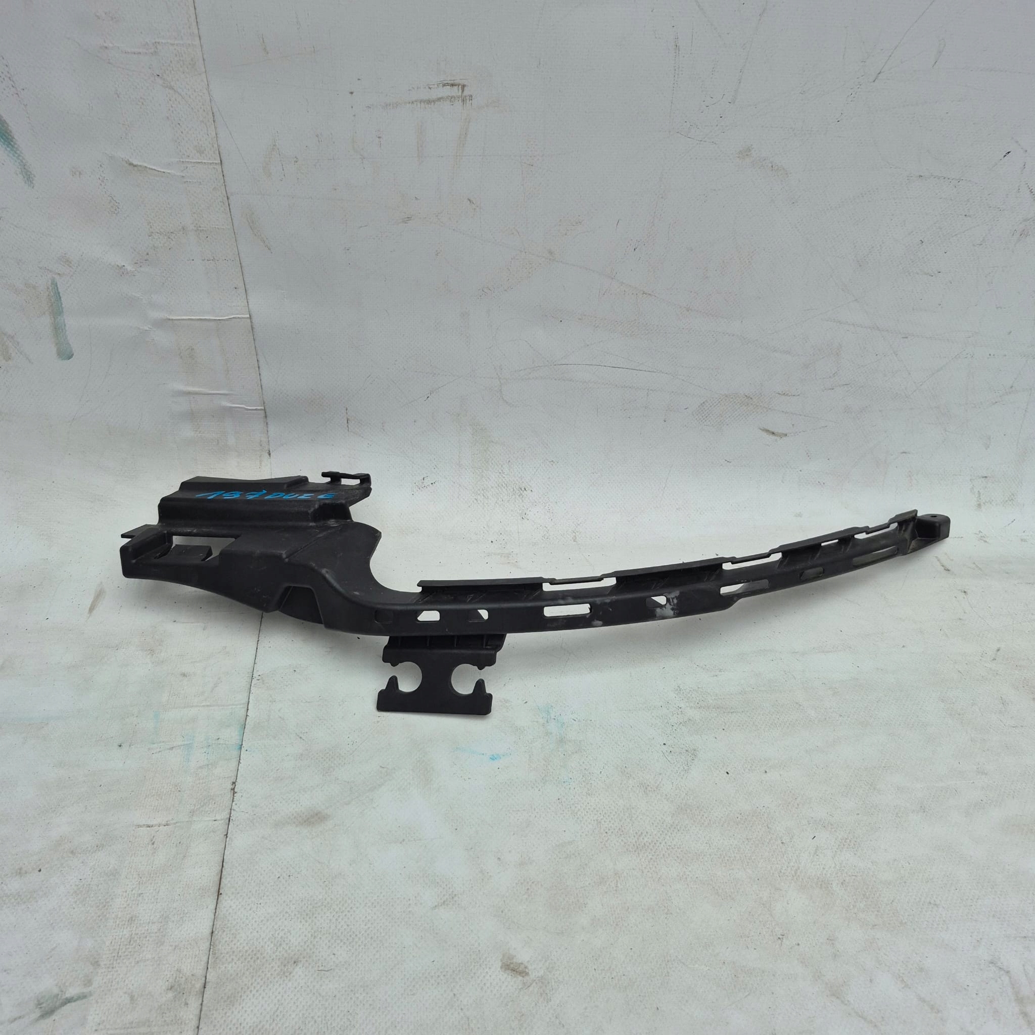 PORSCHE 911 992 19-> bracket holder support right rear part