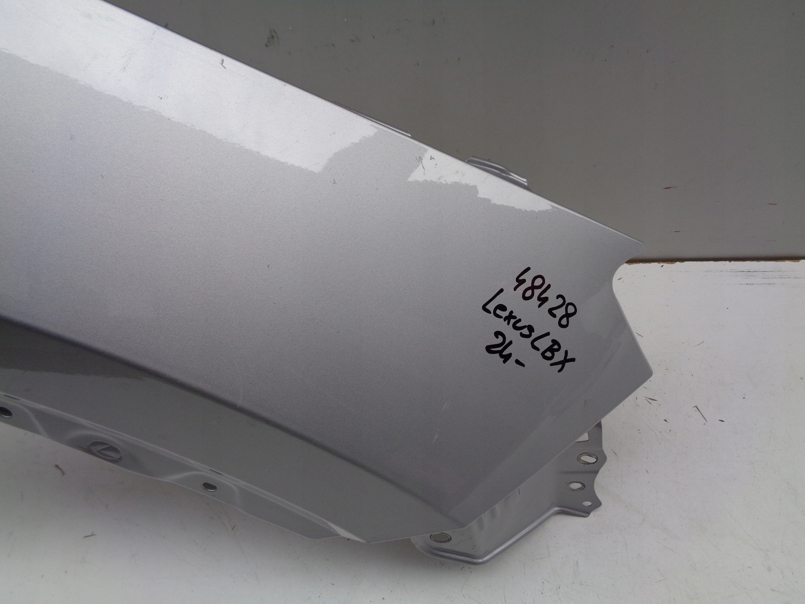 fender right front LEXUS LBX 24- NR 48428
