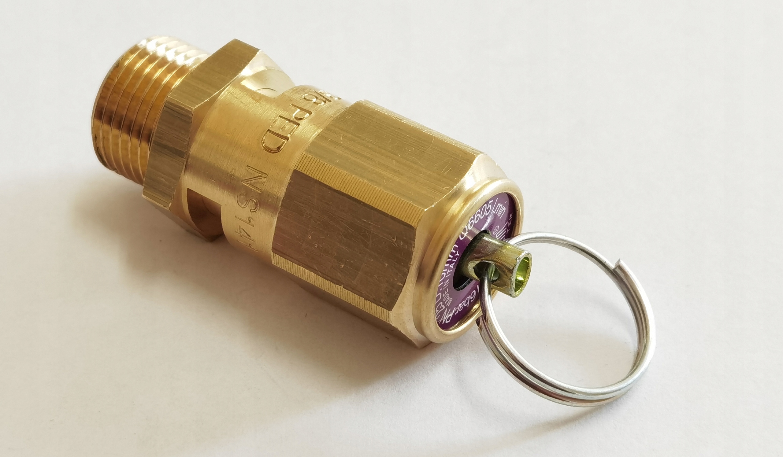 Zawór bezpieczeństwa do sprężarki 3/8" 16 BAR