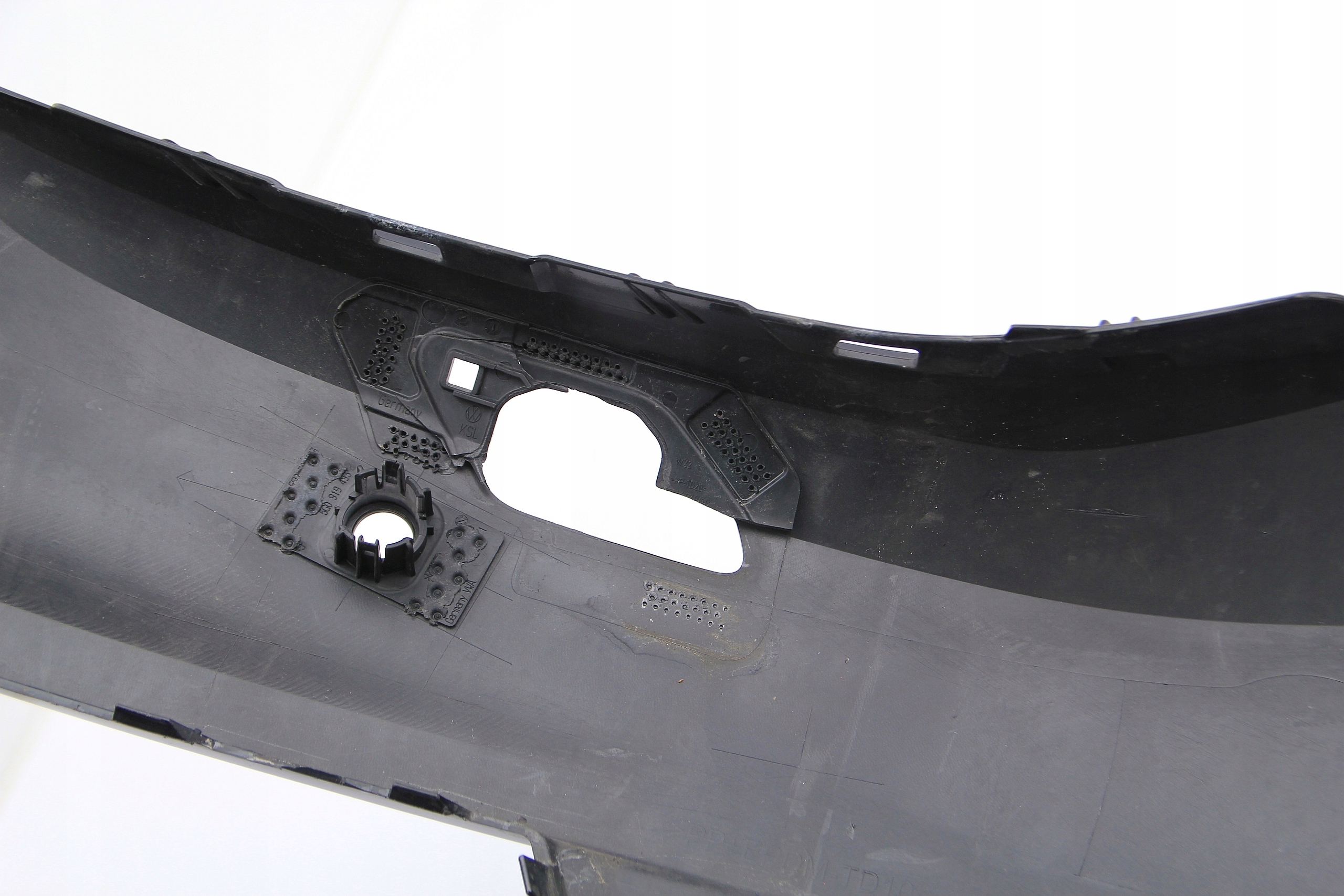 бампер передний vw Golf 7 VII 5G0 (2012-2016) 5G0807221